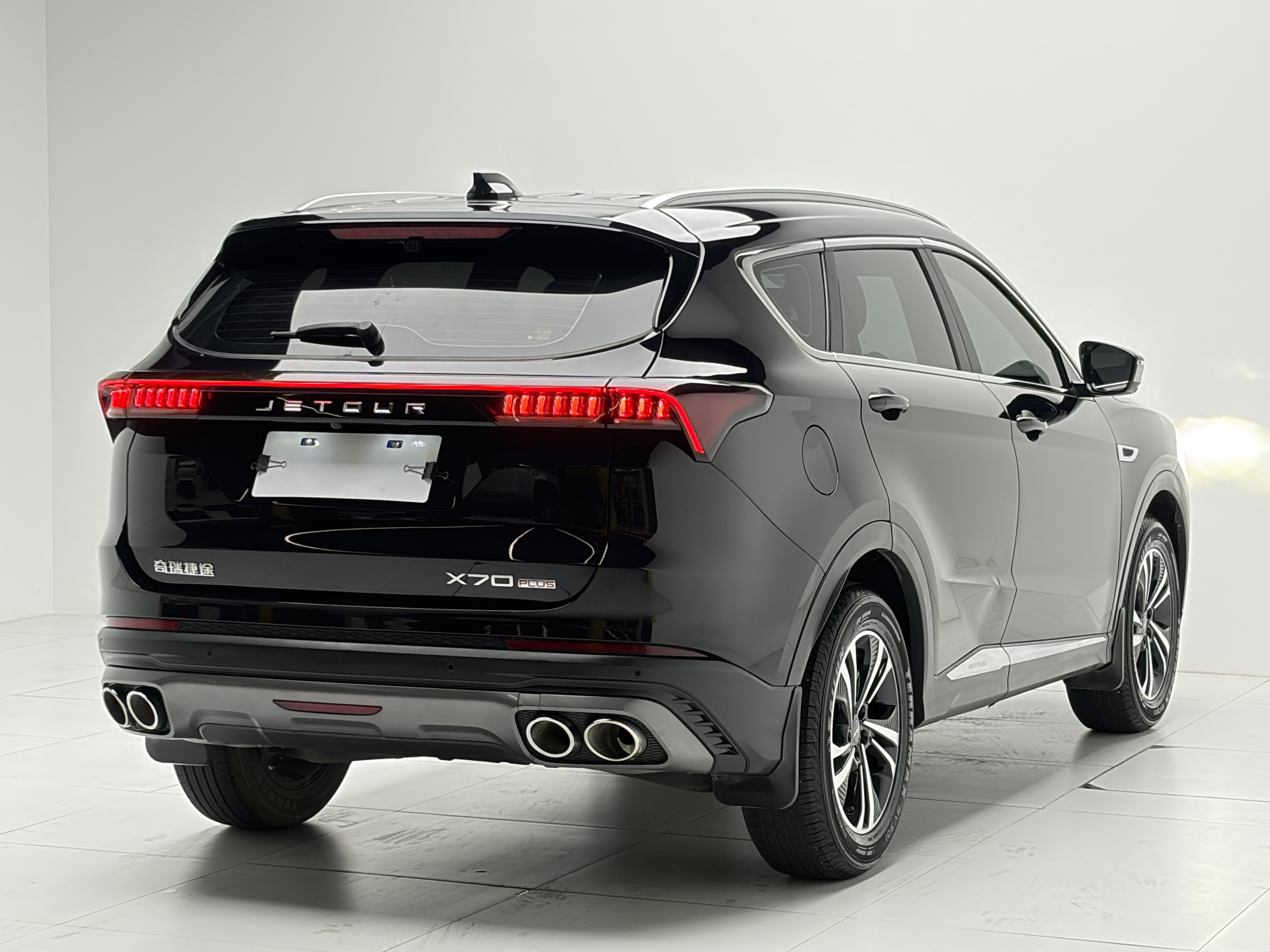 X70 PLUS 2022 car image #7