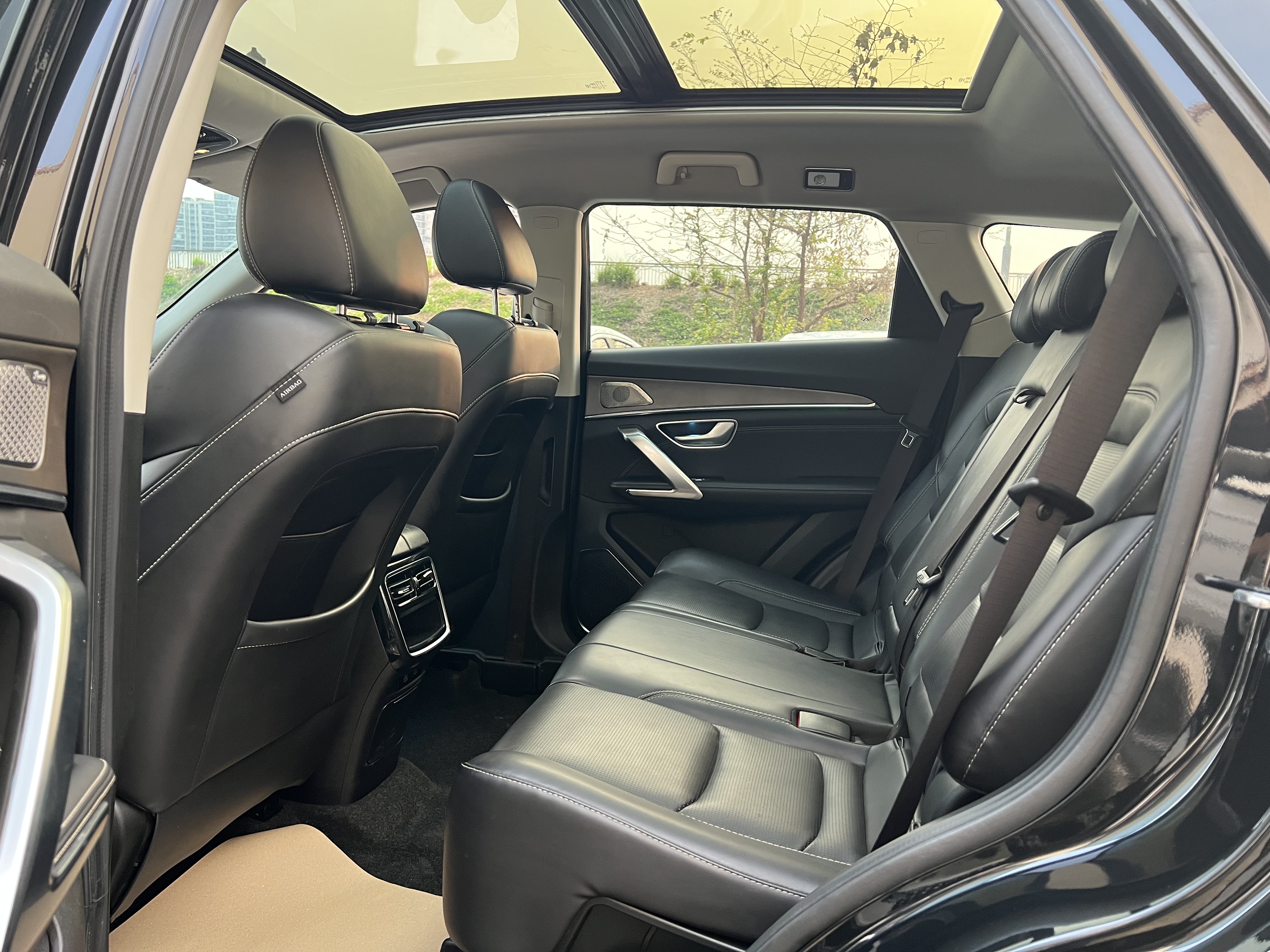 X70 PLUS 2021 #7 X70 PLUS 2021 car image #7