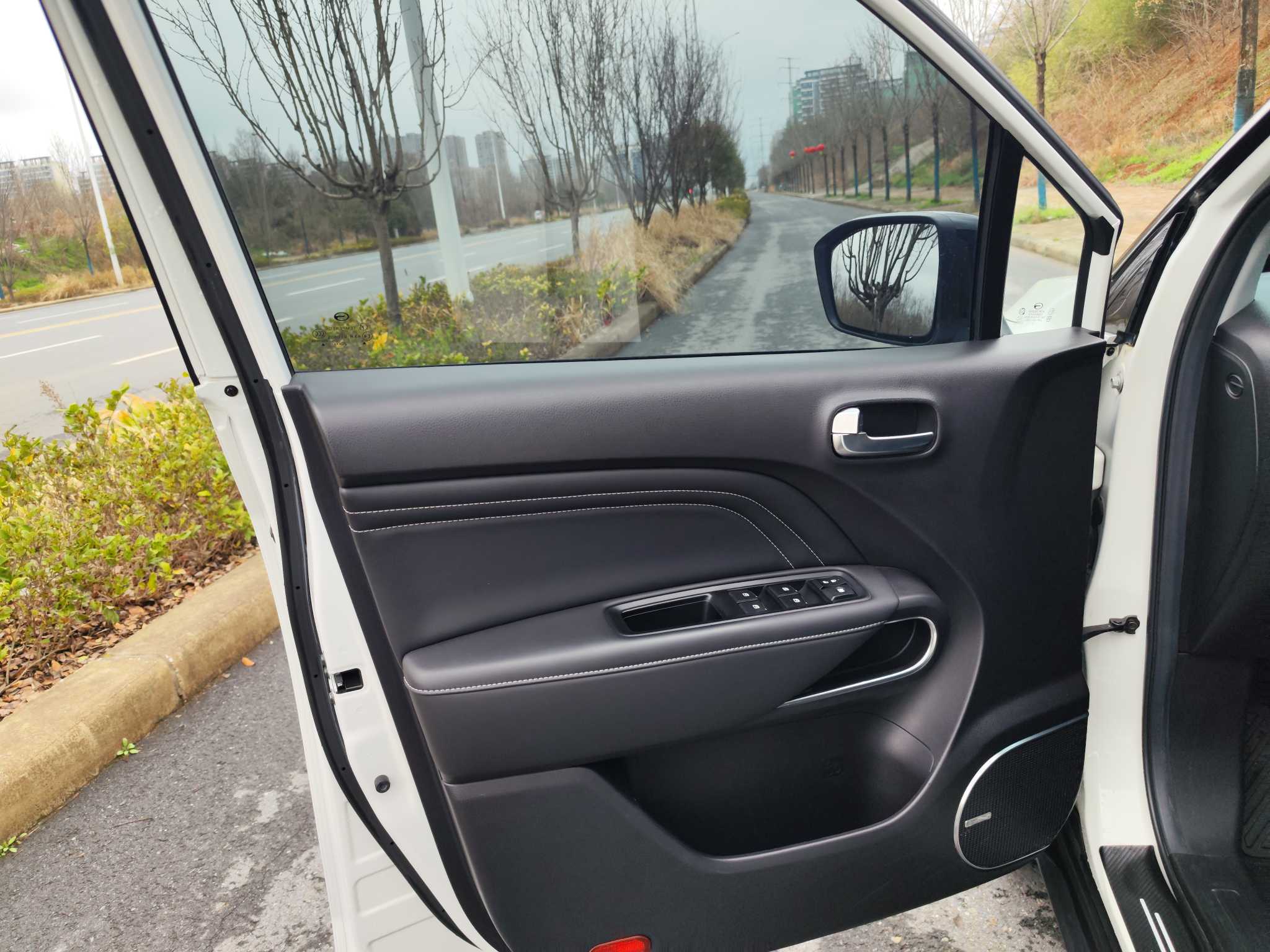 GAC Trumpchi GS3 2021 #7 GAC Trumpchi GS3 2021 car image #7