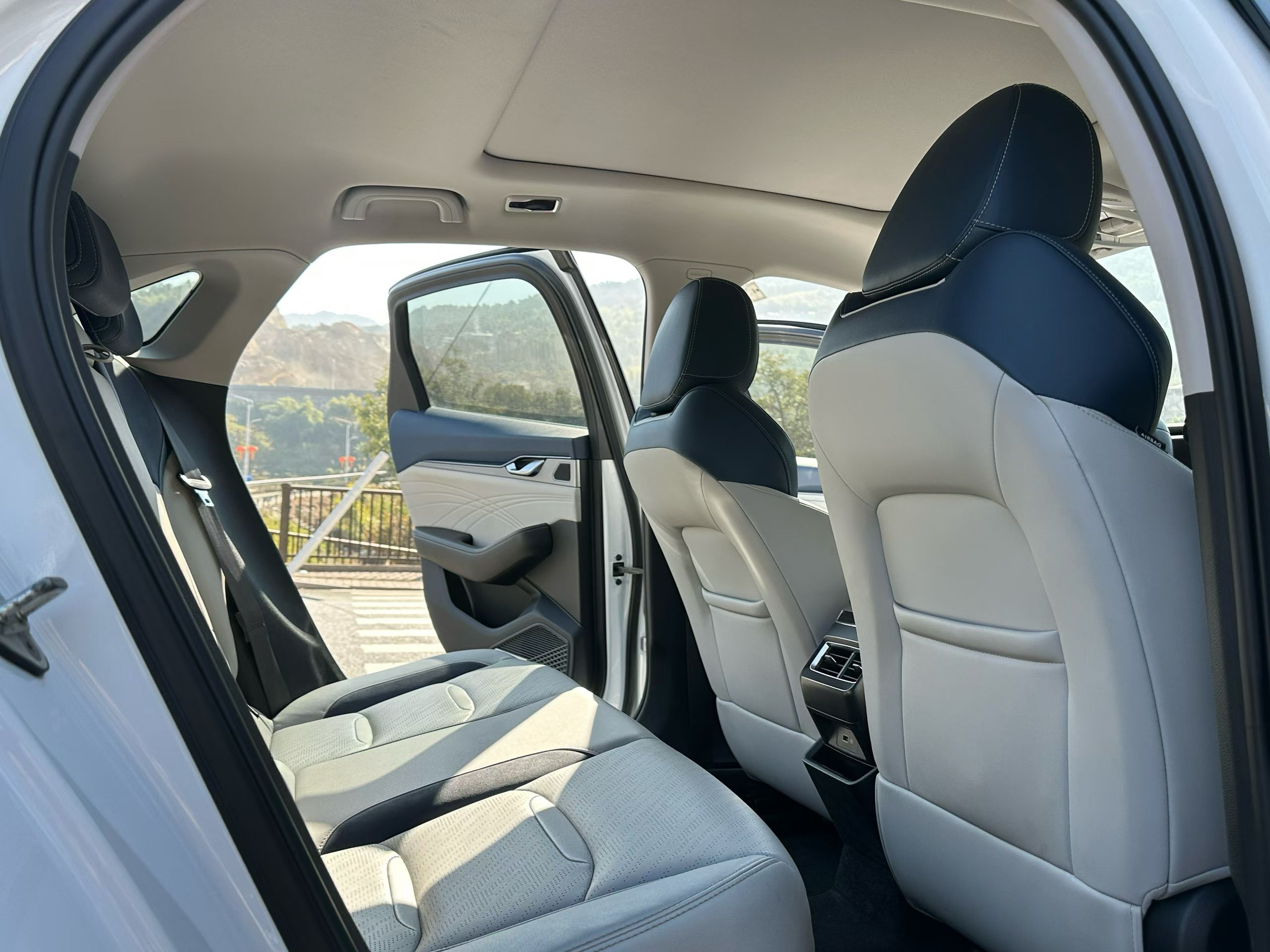 Preface 2022 #7 Preface 2022 immagine di auto #7