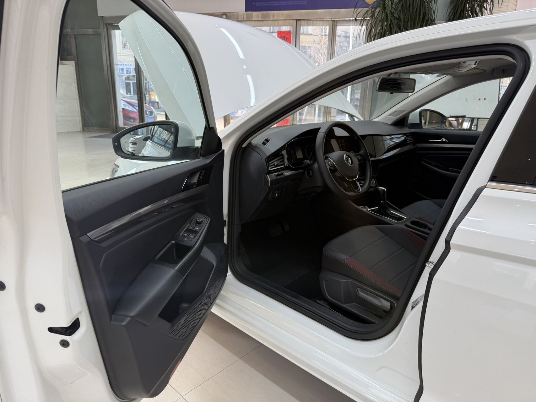 Volkswagen Bora 2021 car image #7