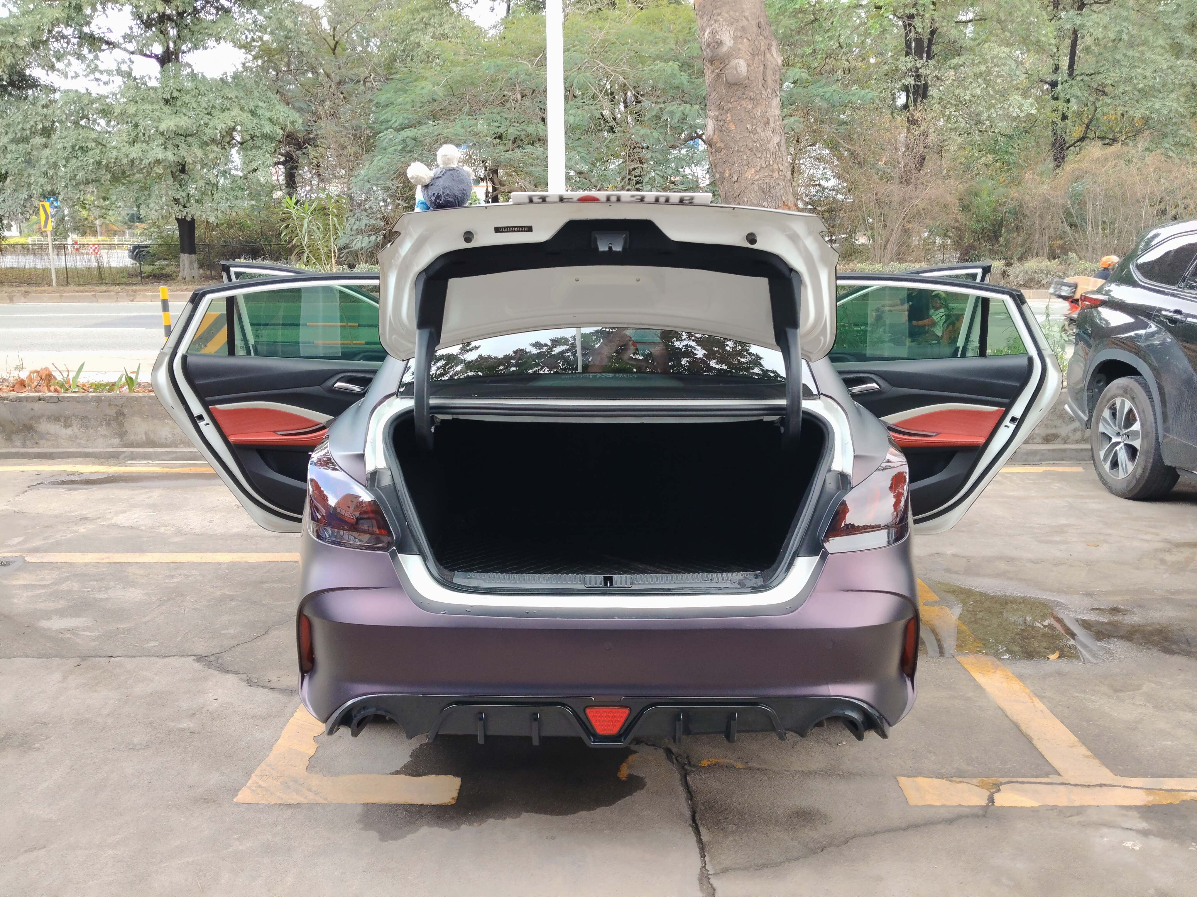 5 2022 immagine di auto #7