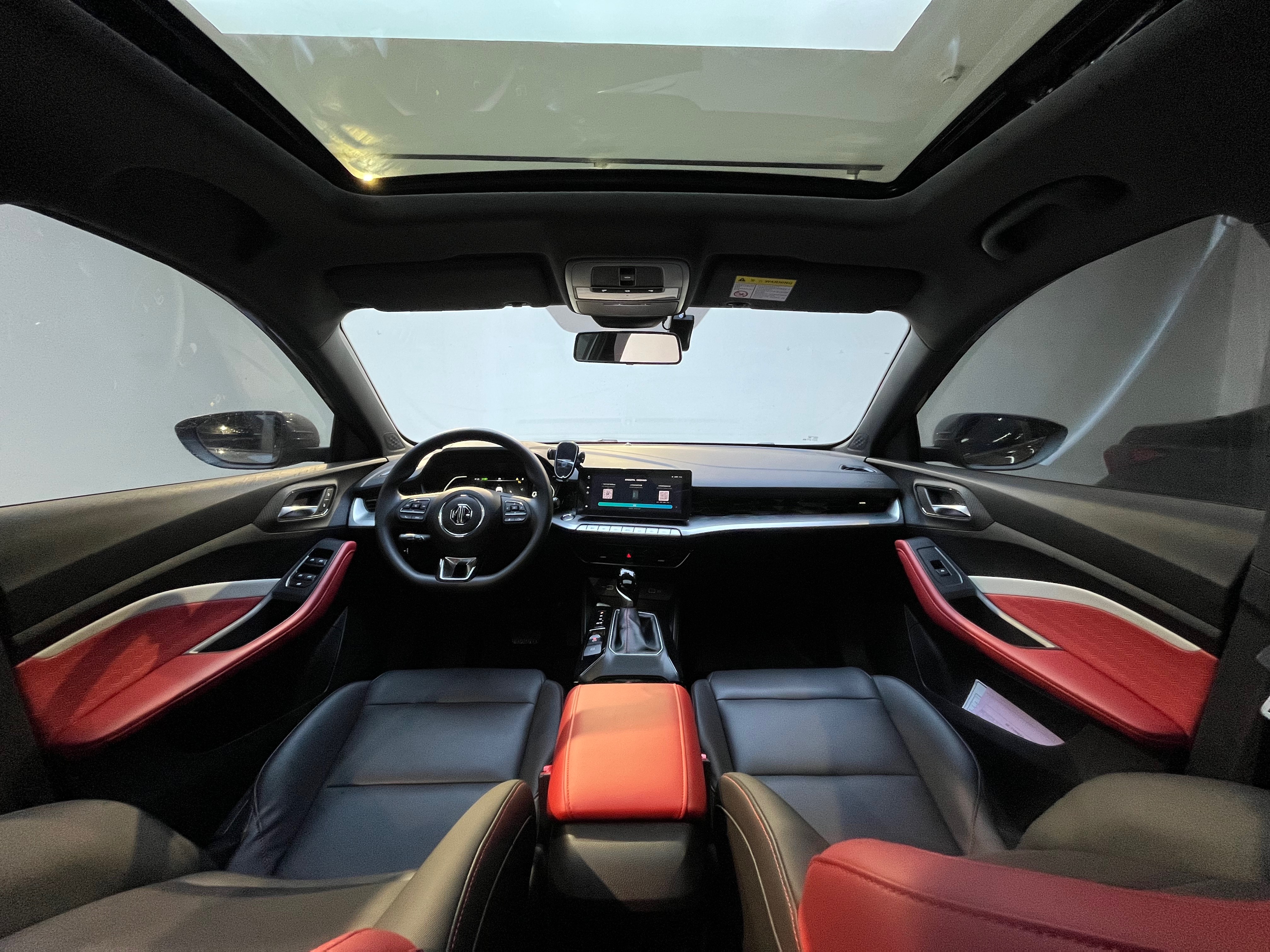 5 2022 car image #7
