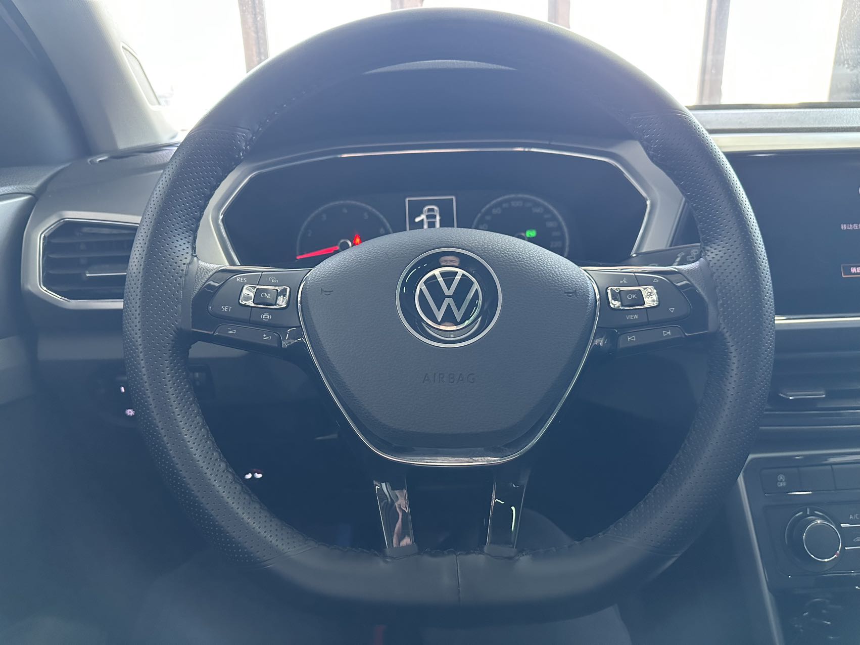 Volkswagen T-Cross 2021 #7 Volkswagen T-Cross 2021 car image #7