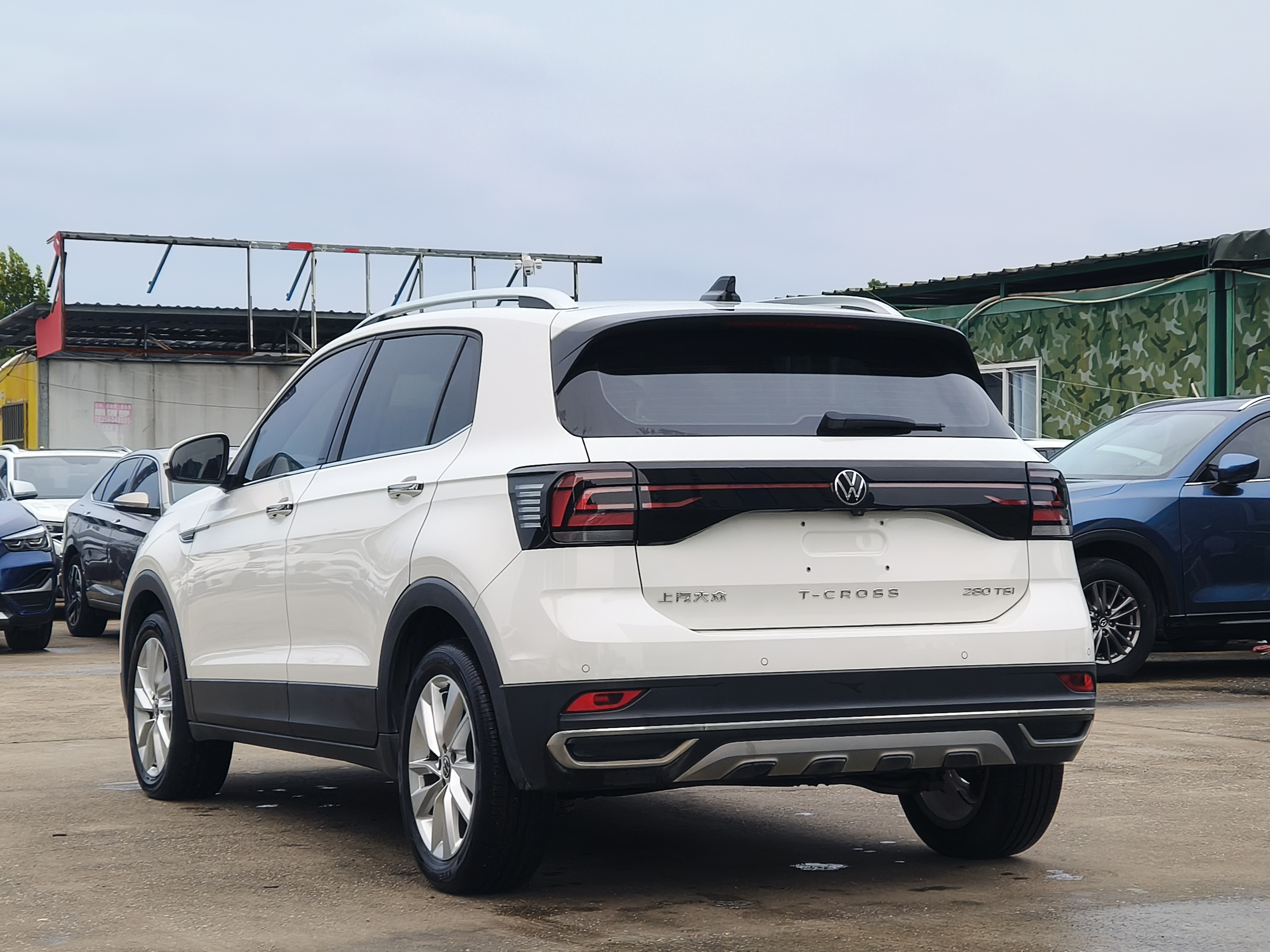 Volkswagen T-Cross 2021 #7 Volkswagen T-Cross 2021 car image #7
