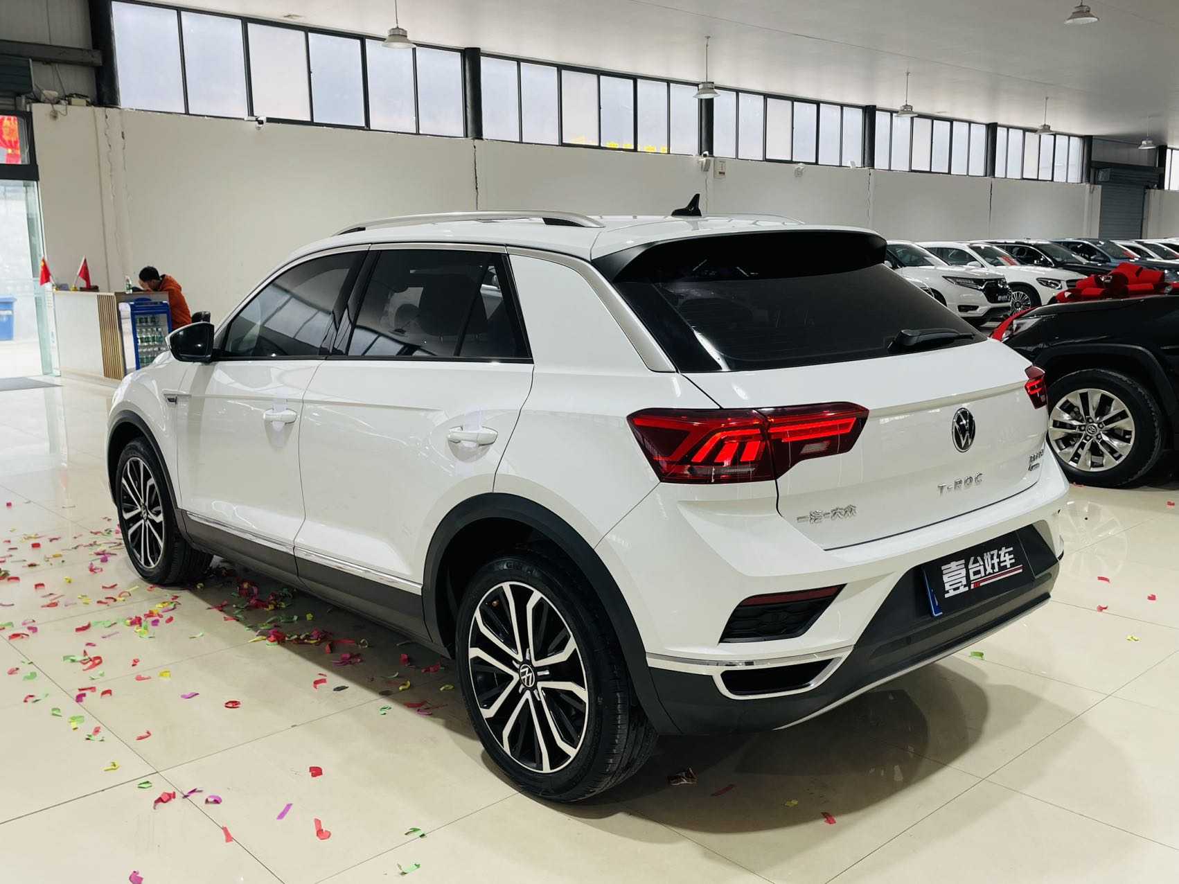 T-Roc 2021 car image #7