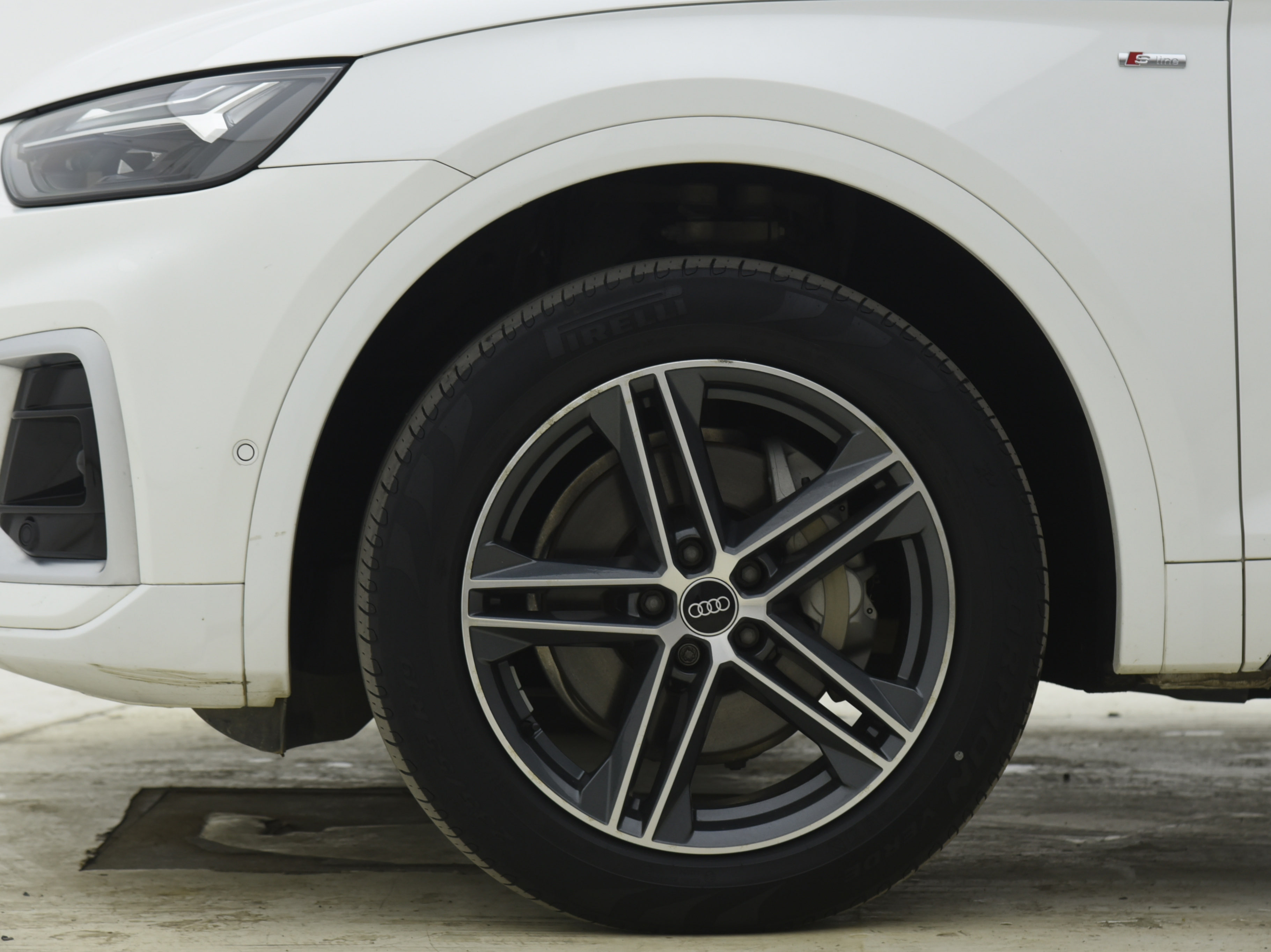 Audi Q5L Sportback 2022 car image #7