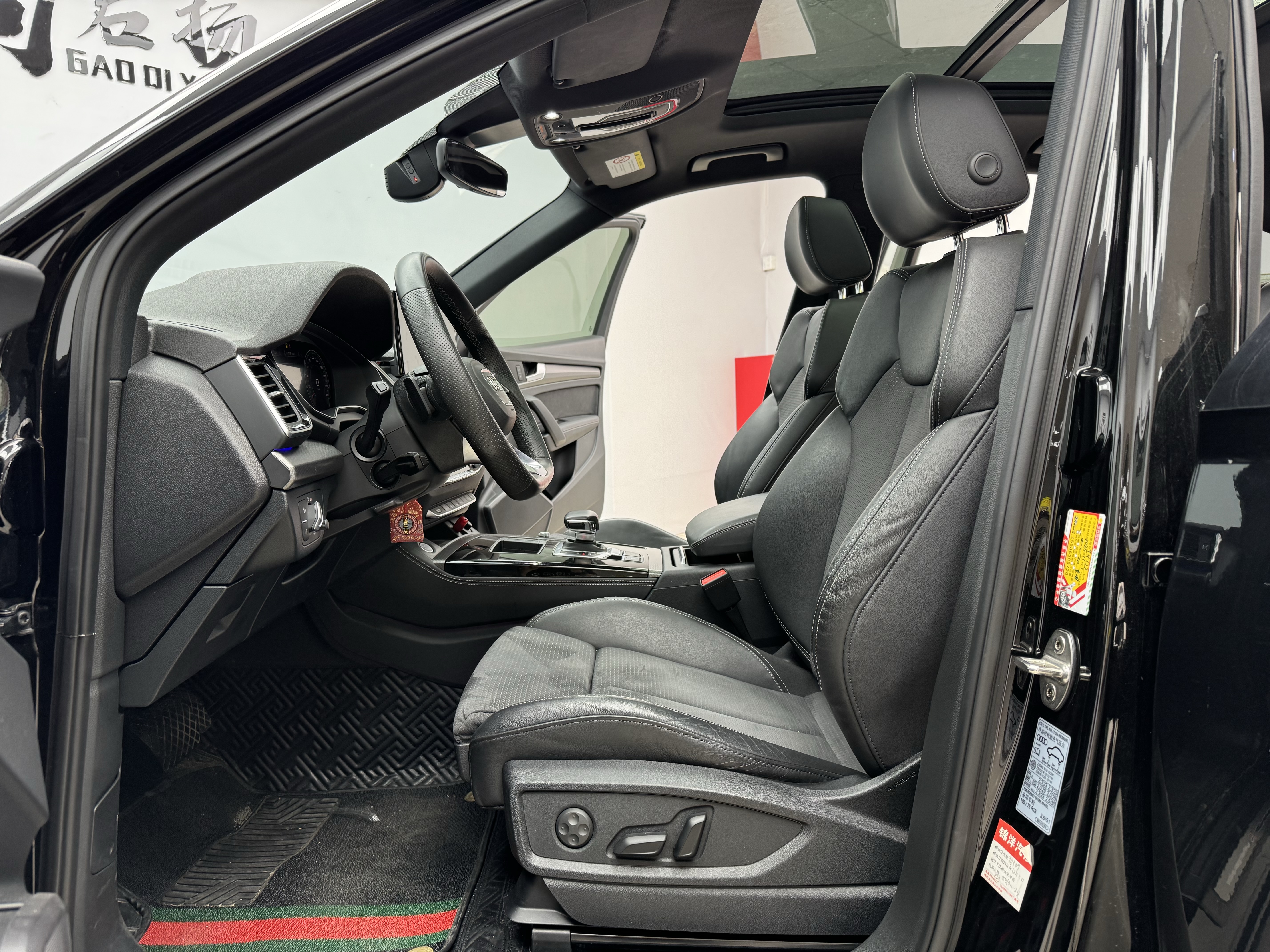 Audi Q5L Sportback 2021 изображение автомобиля #7