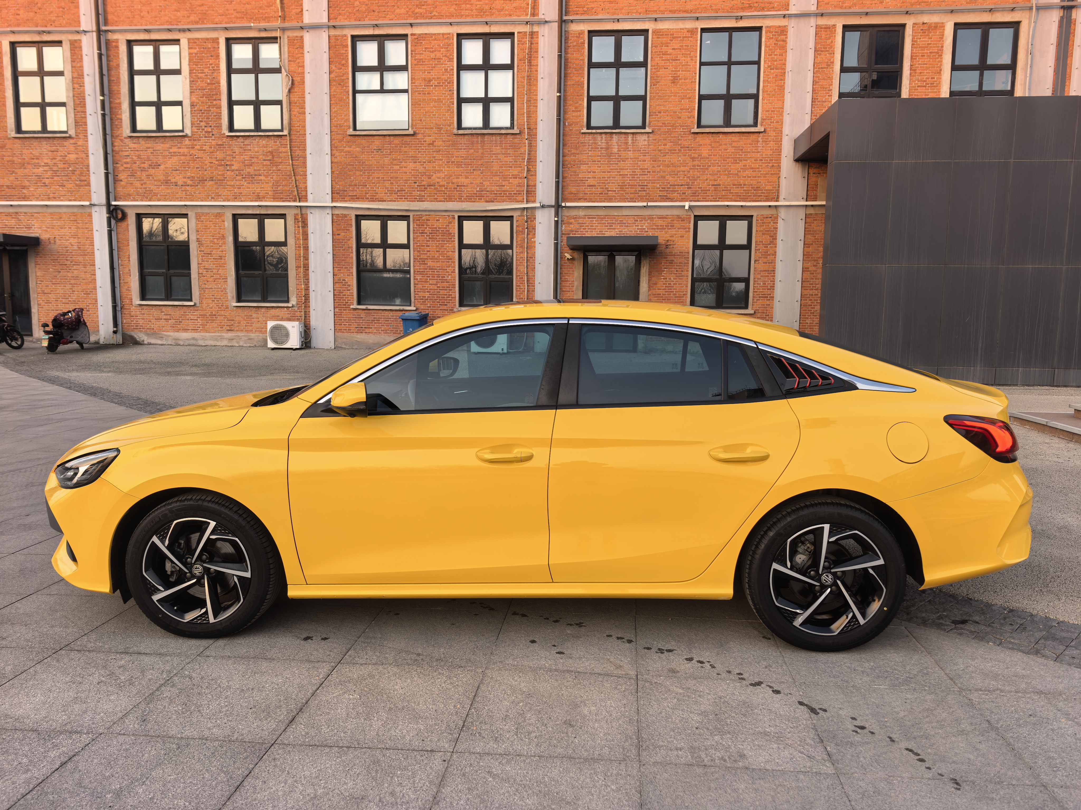 5 2020 #7 5 2020 immagine di auto #7