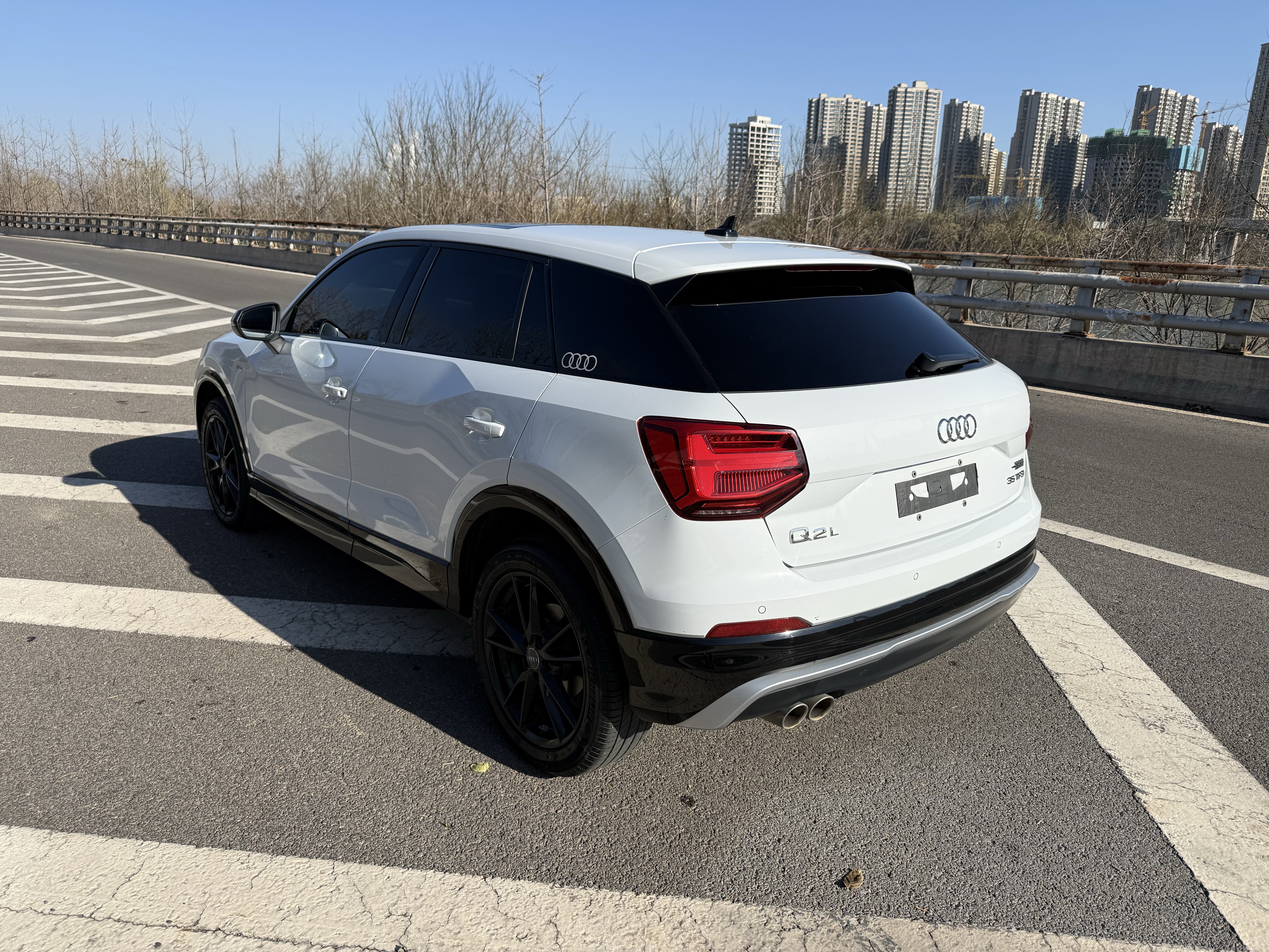 Q2L 2020 car image #7