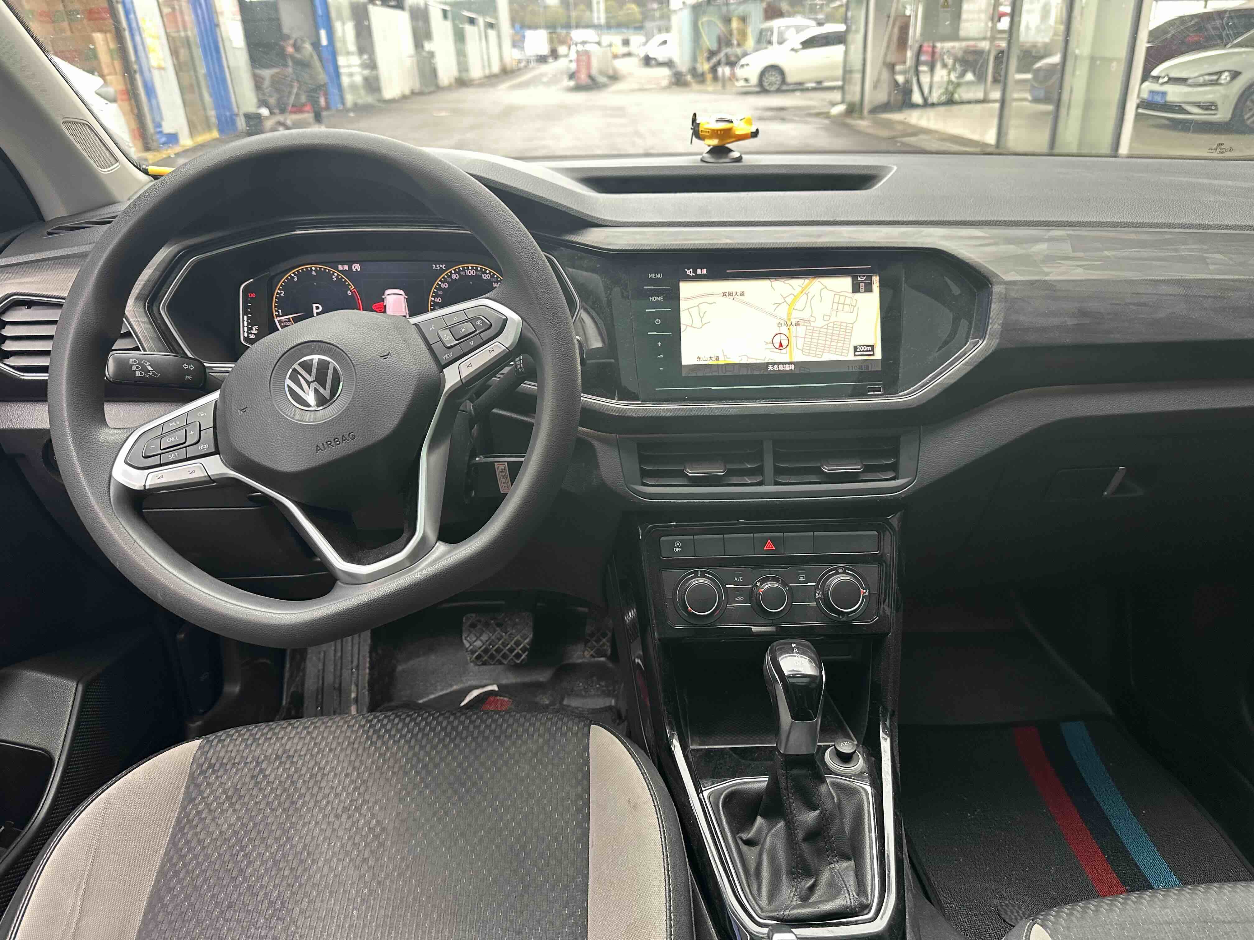 Volkswagen Tacqua 2021 #7 Volkswagen Tacqua 2021 car image #7