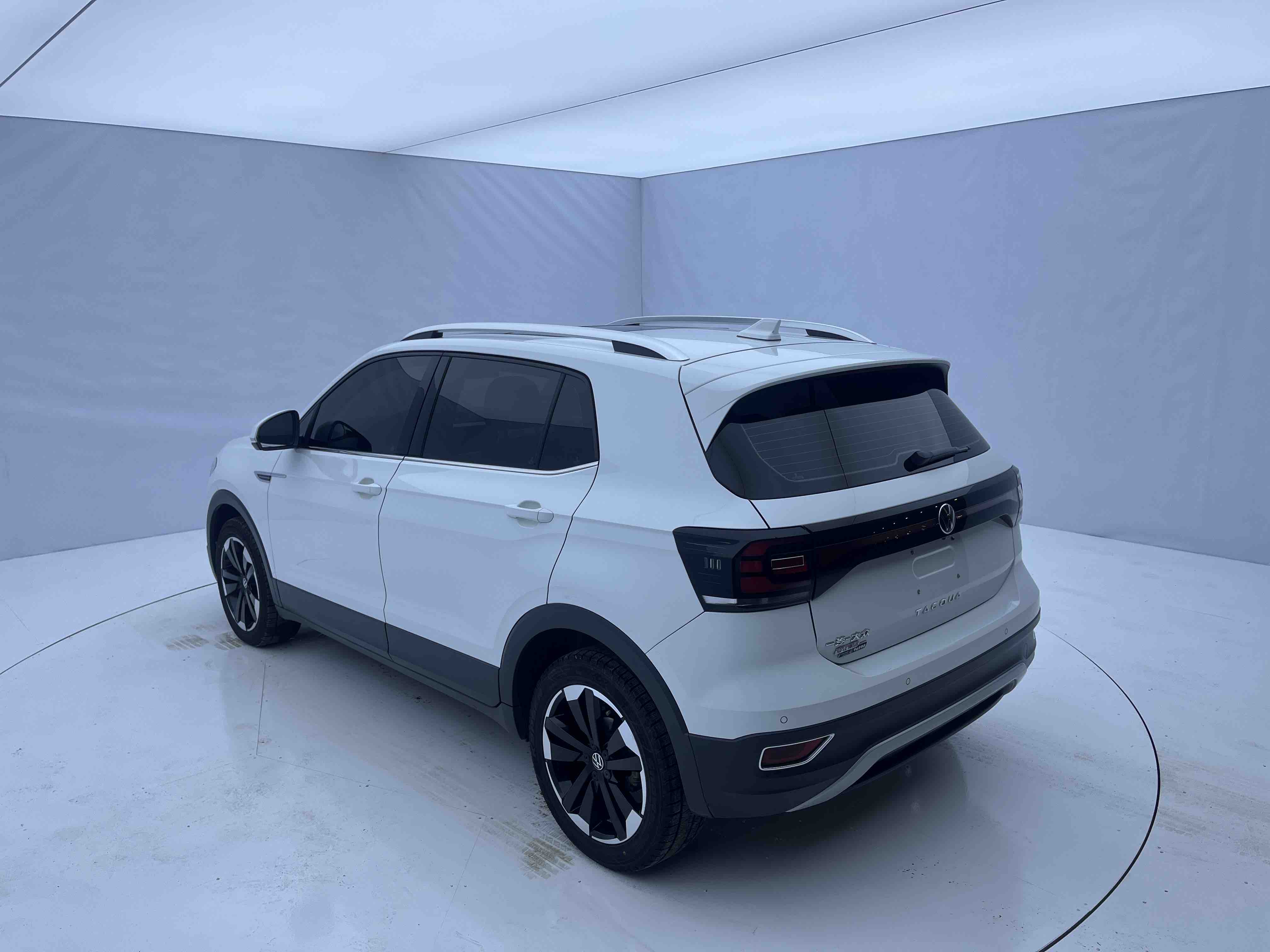 Volkswagen Tacqua 2023 car image #7