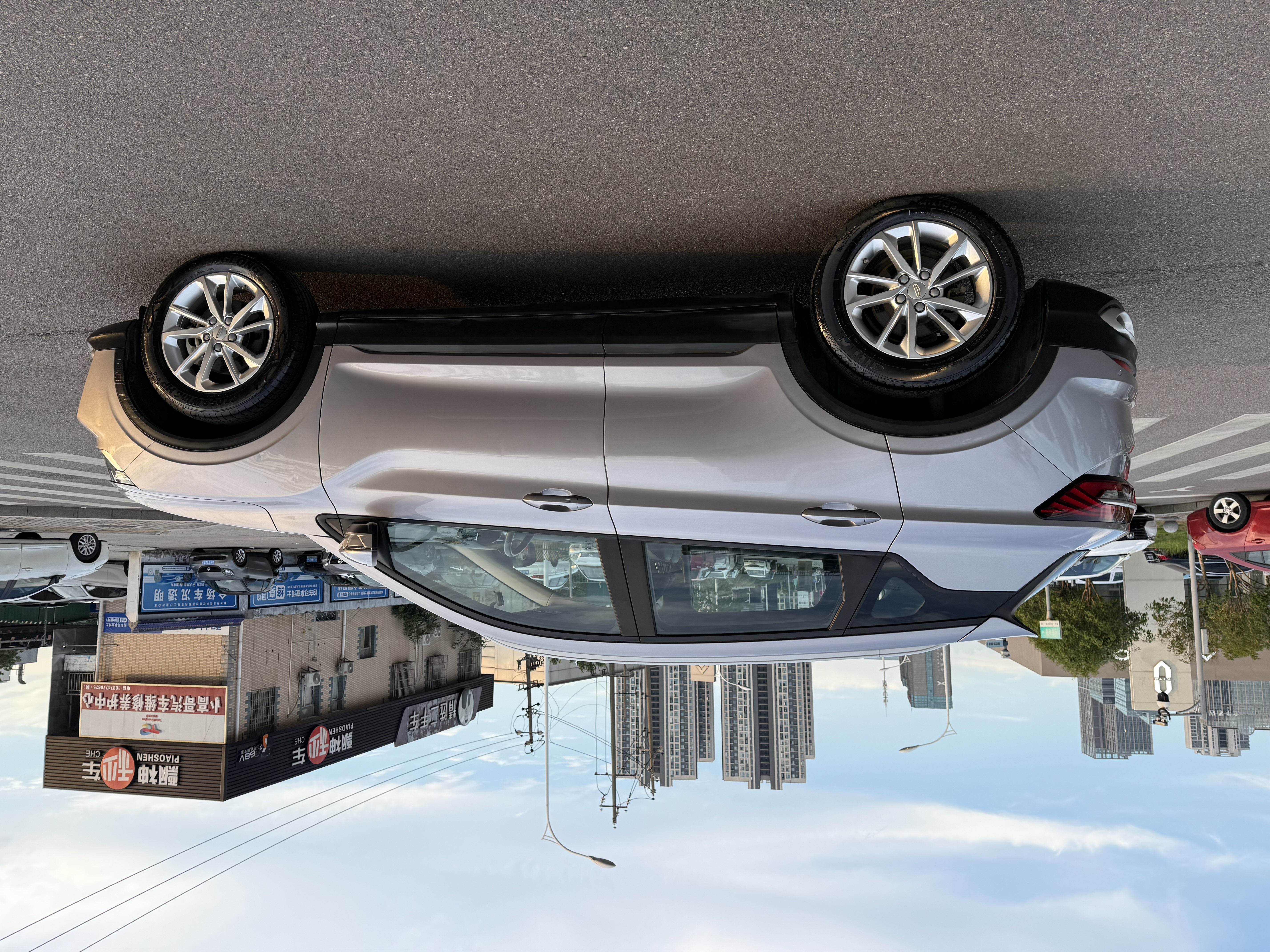 吉利汽车缤越2021 中国出口二手车