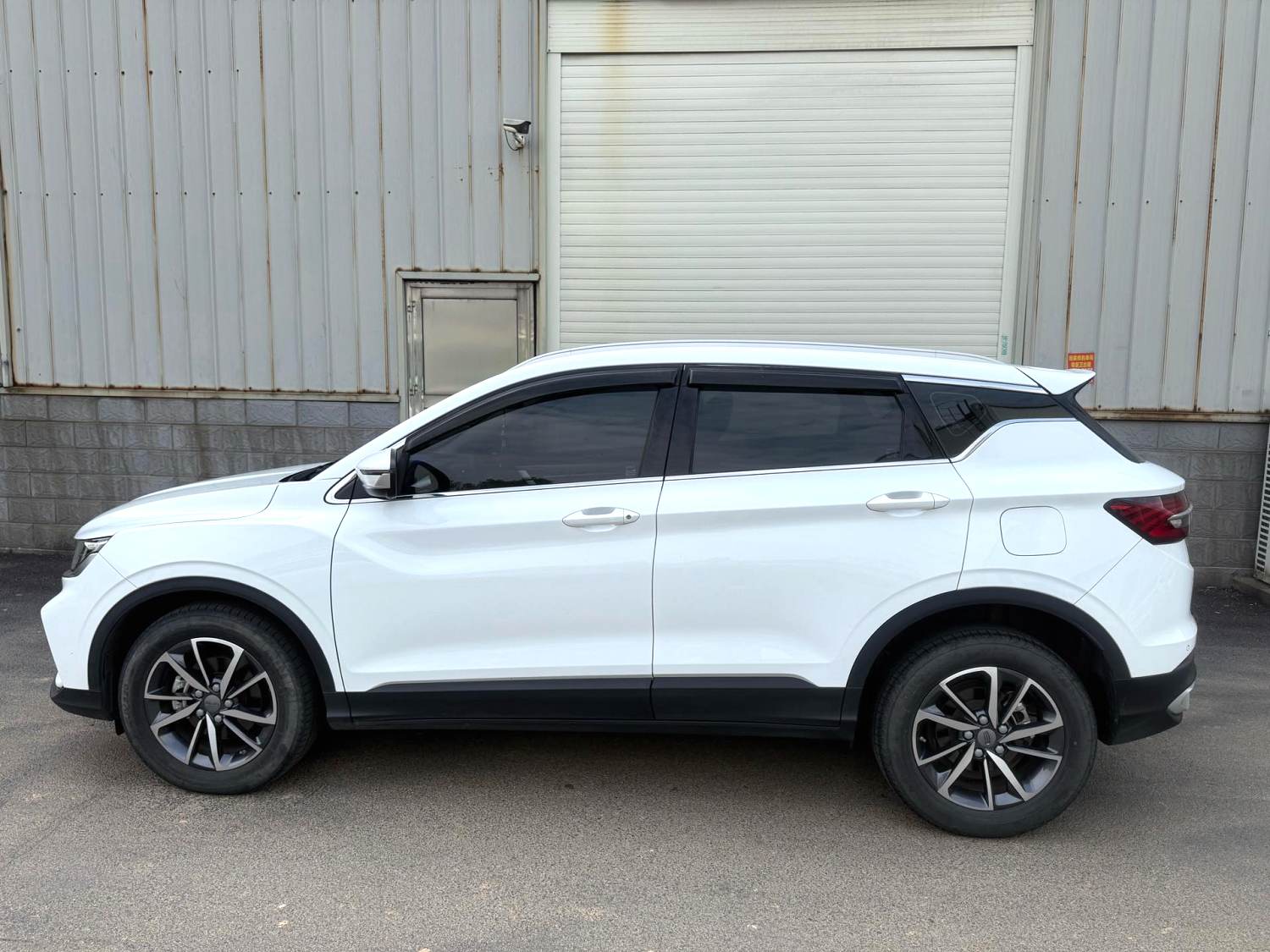 GEELY Coolray 2021 car image #7
