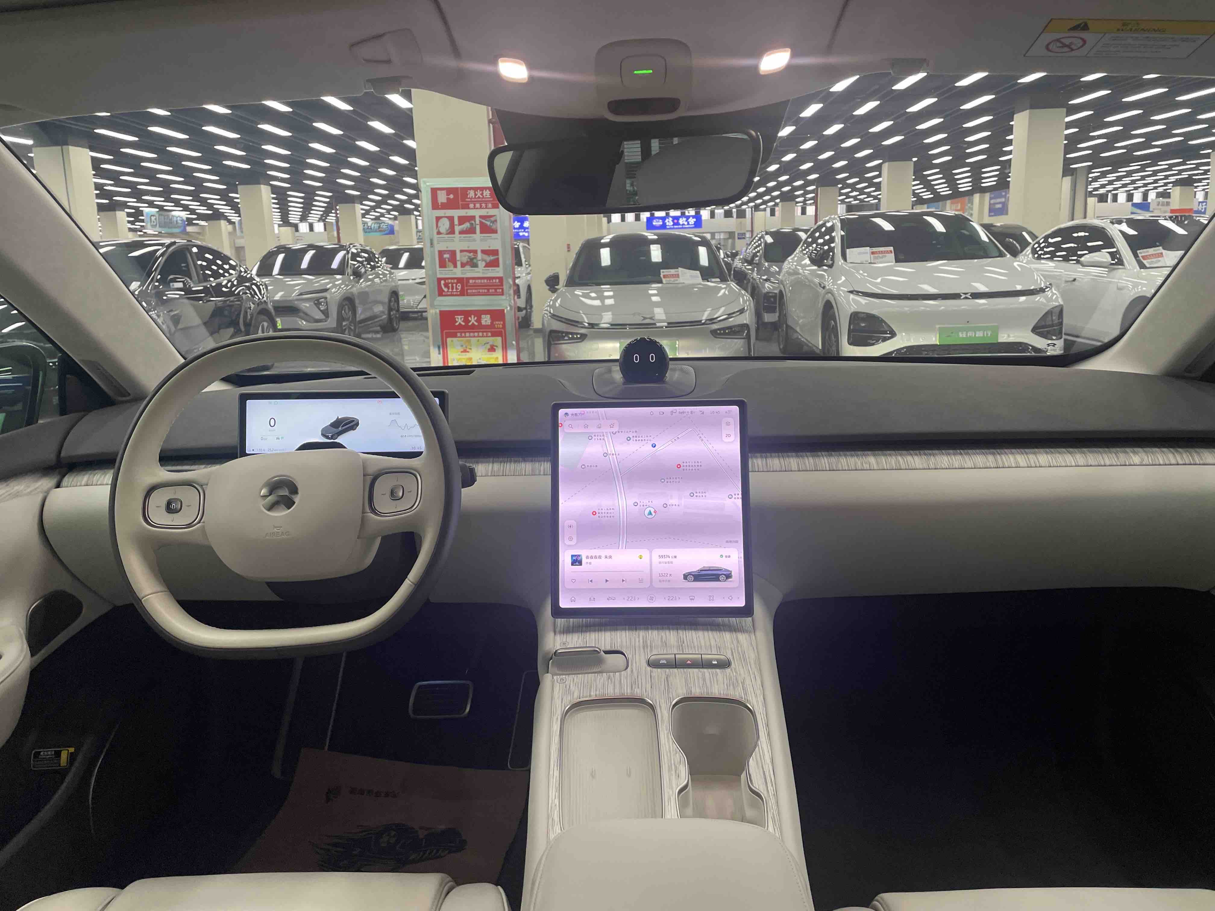 NIO ET7 2022 car image #7