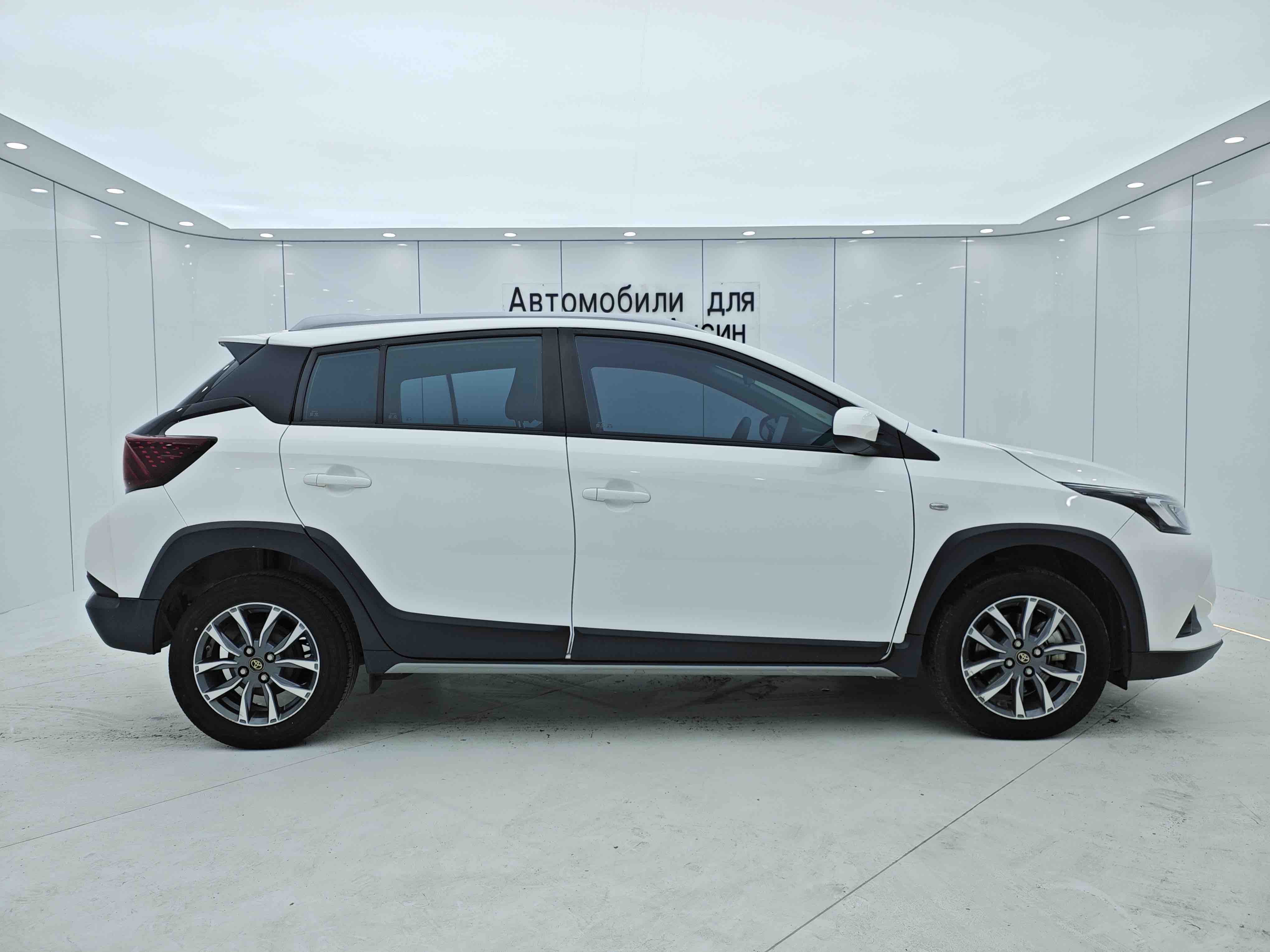 Yaris L Zhixuan 2021 car image #7