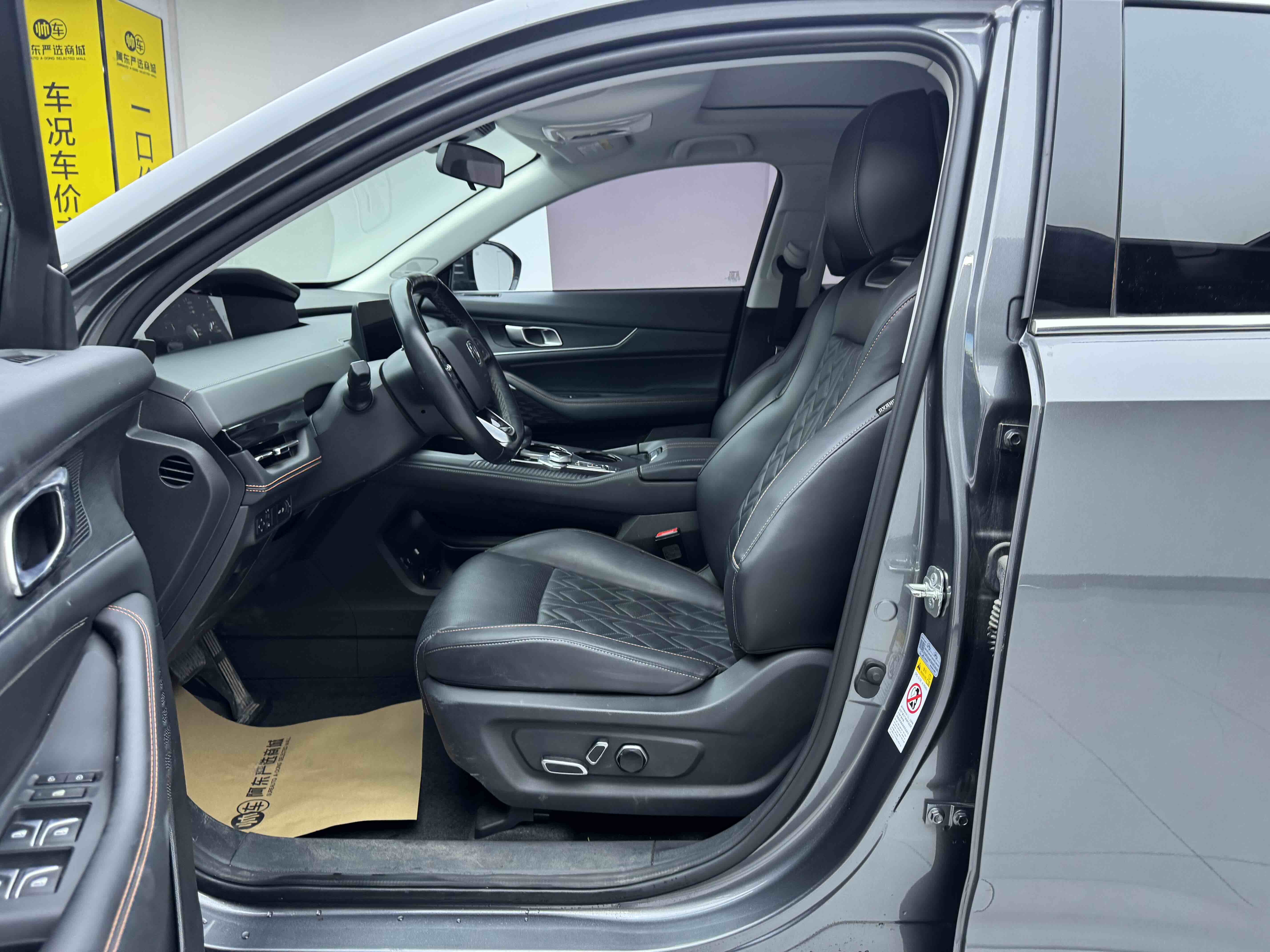 Changan UNI-K 2022 immagine di auto #7