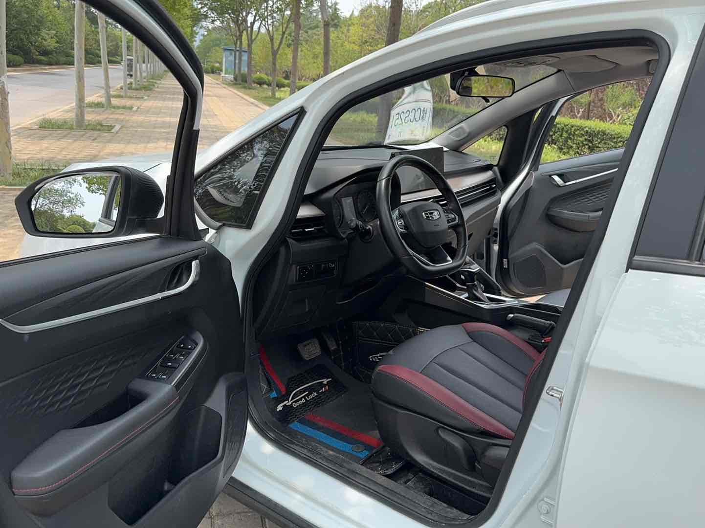 Vision X3 2022 #7 Vision X3 2022 car image #7