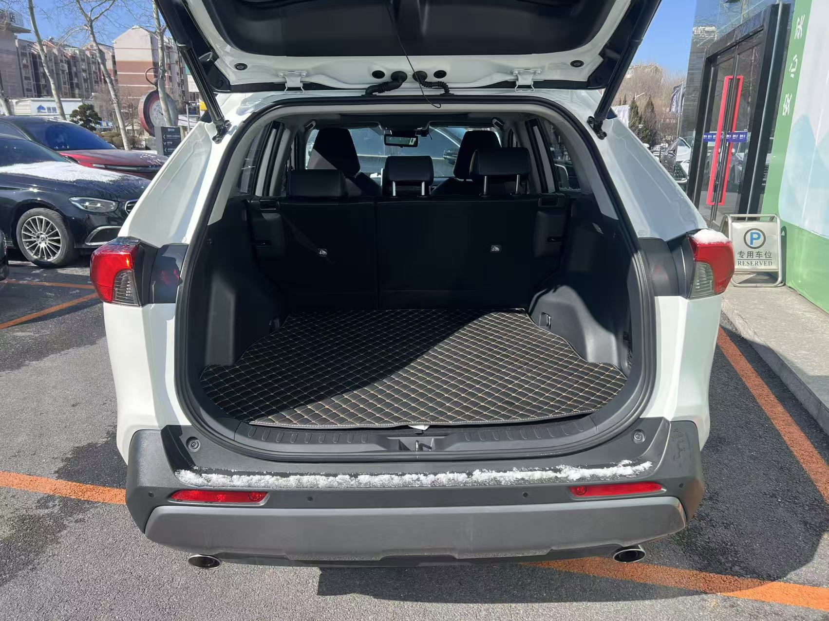Toyota RAV4 2021 #7 Toyota RAV4 2021 car image #7