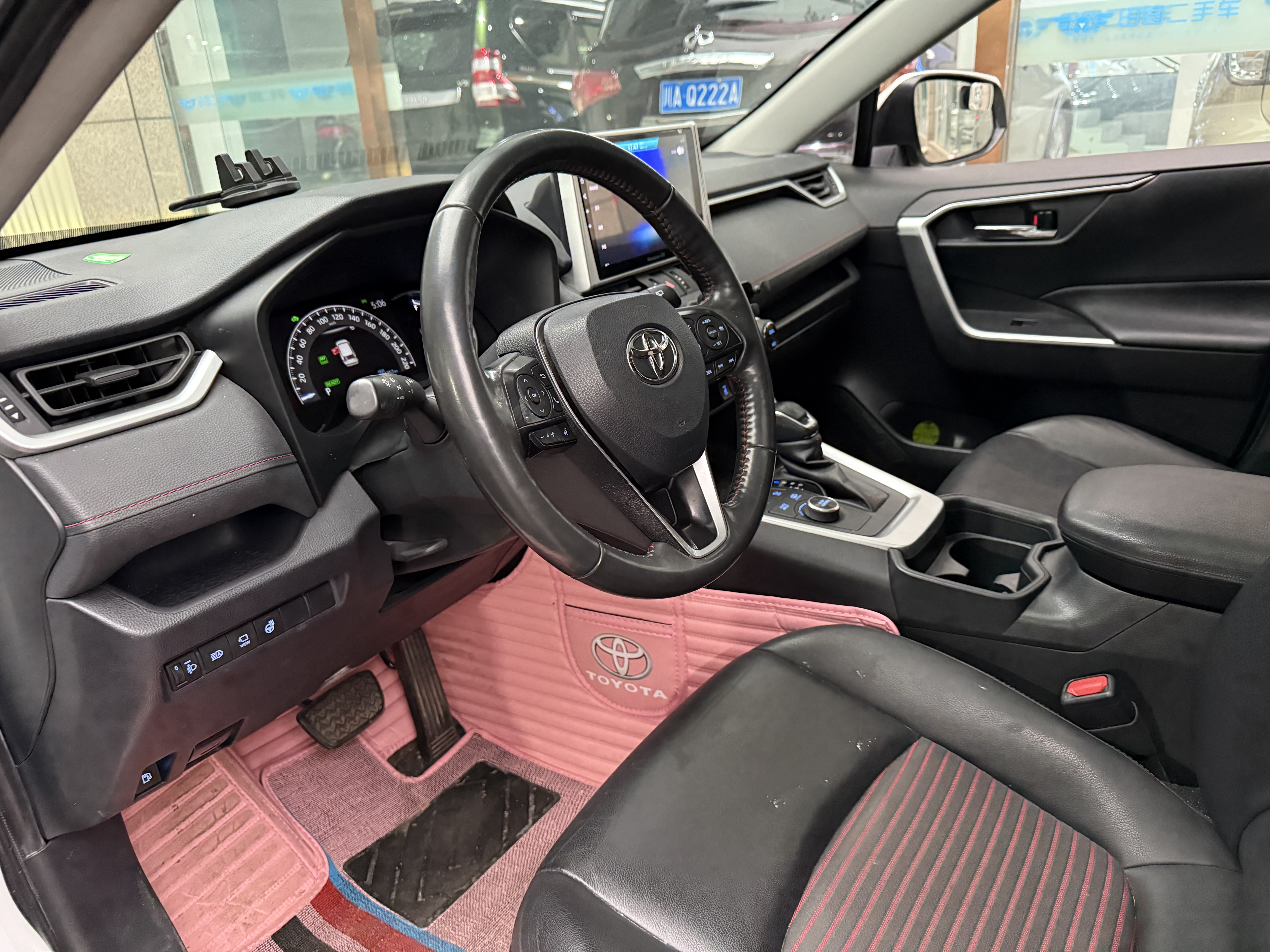 Toyota RAV4 Hybird E+ 2021 #7 Toyota RAV4 Hybird E+ 2021 car image #7