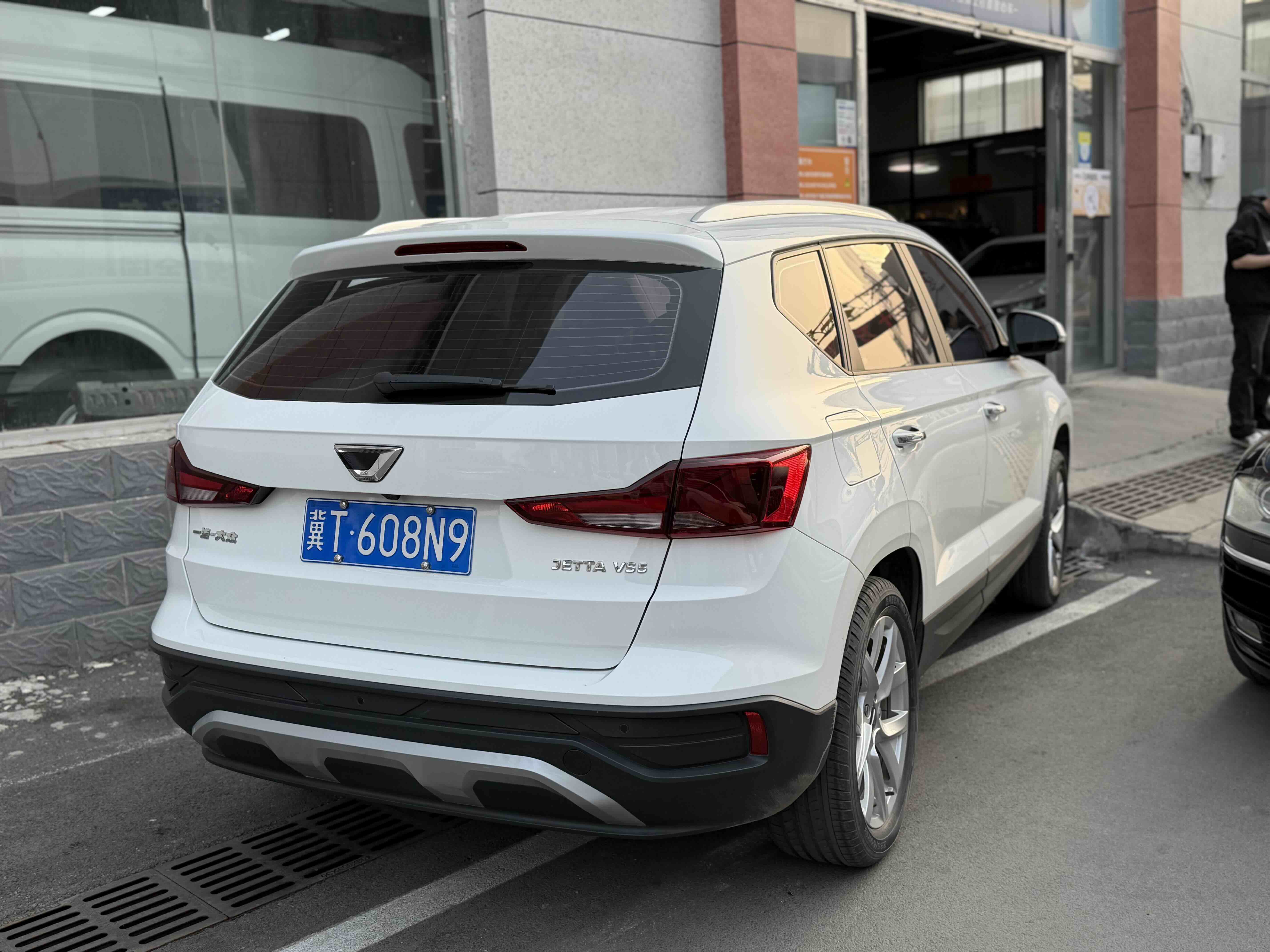 VS5 2021 car image #7