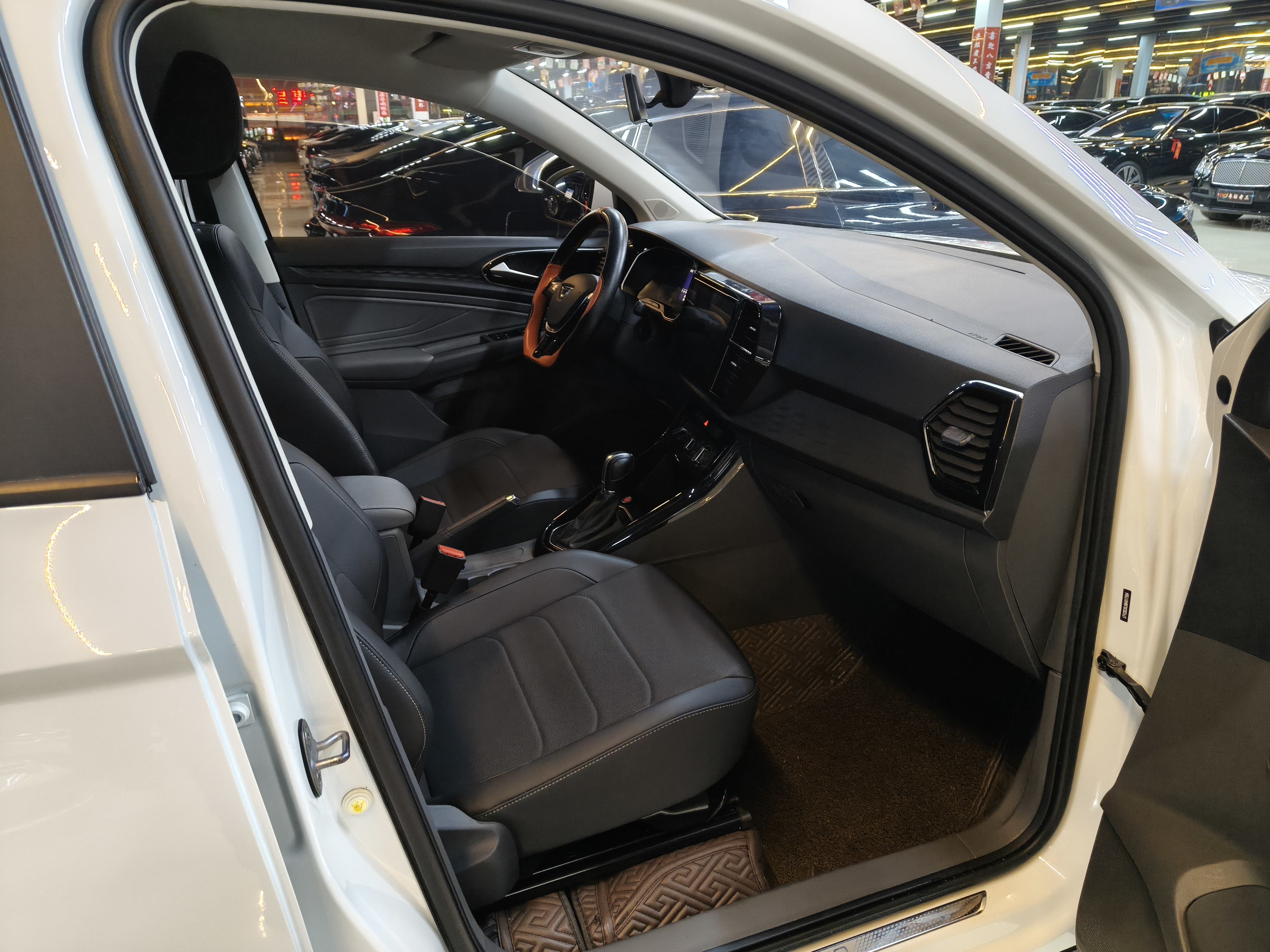 VS5 2021 #7 VS5 2021 car image #7