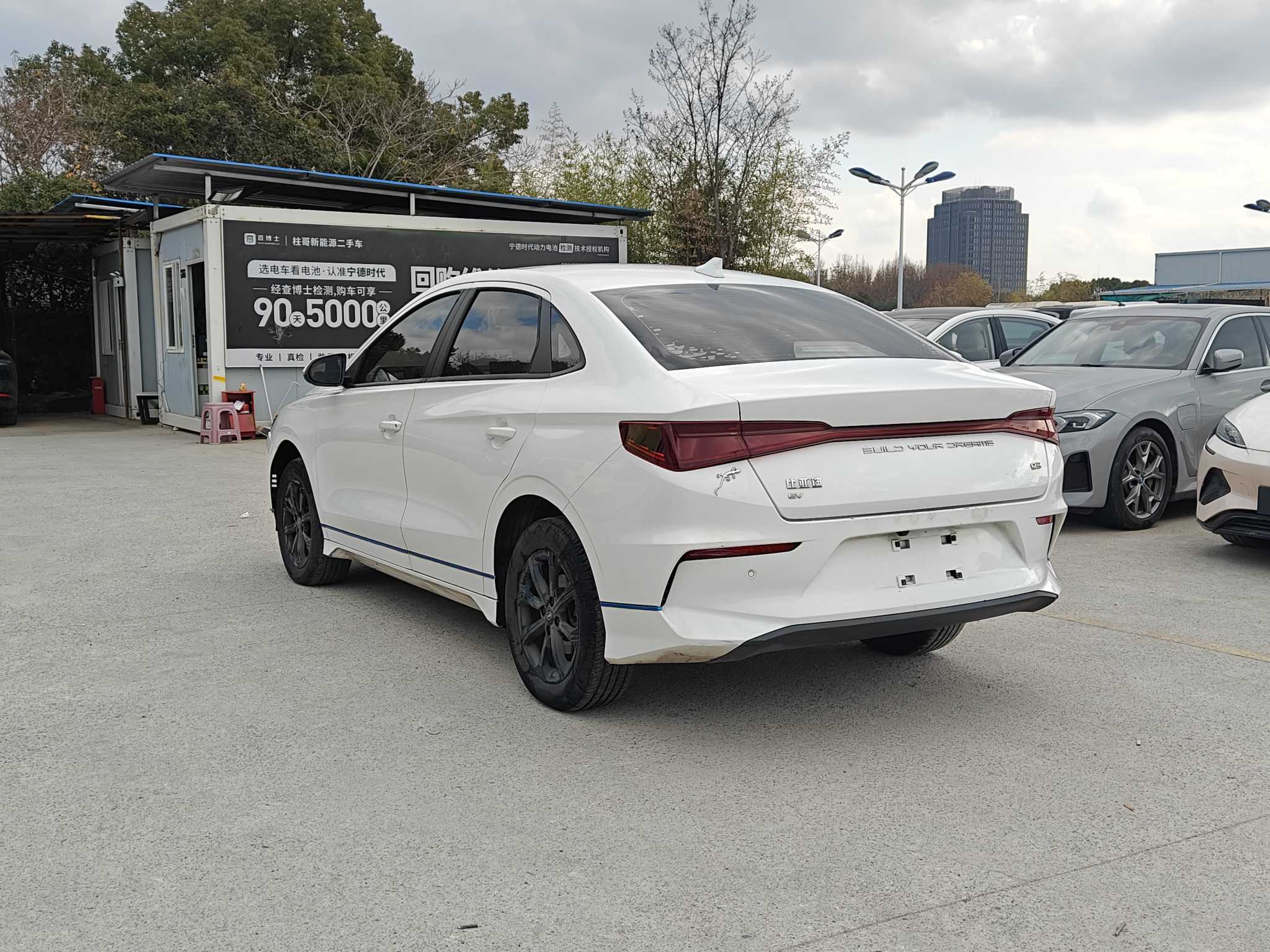 BYD e3 2022 #7 BYD e3 2022 car image #7