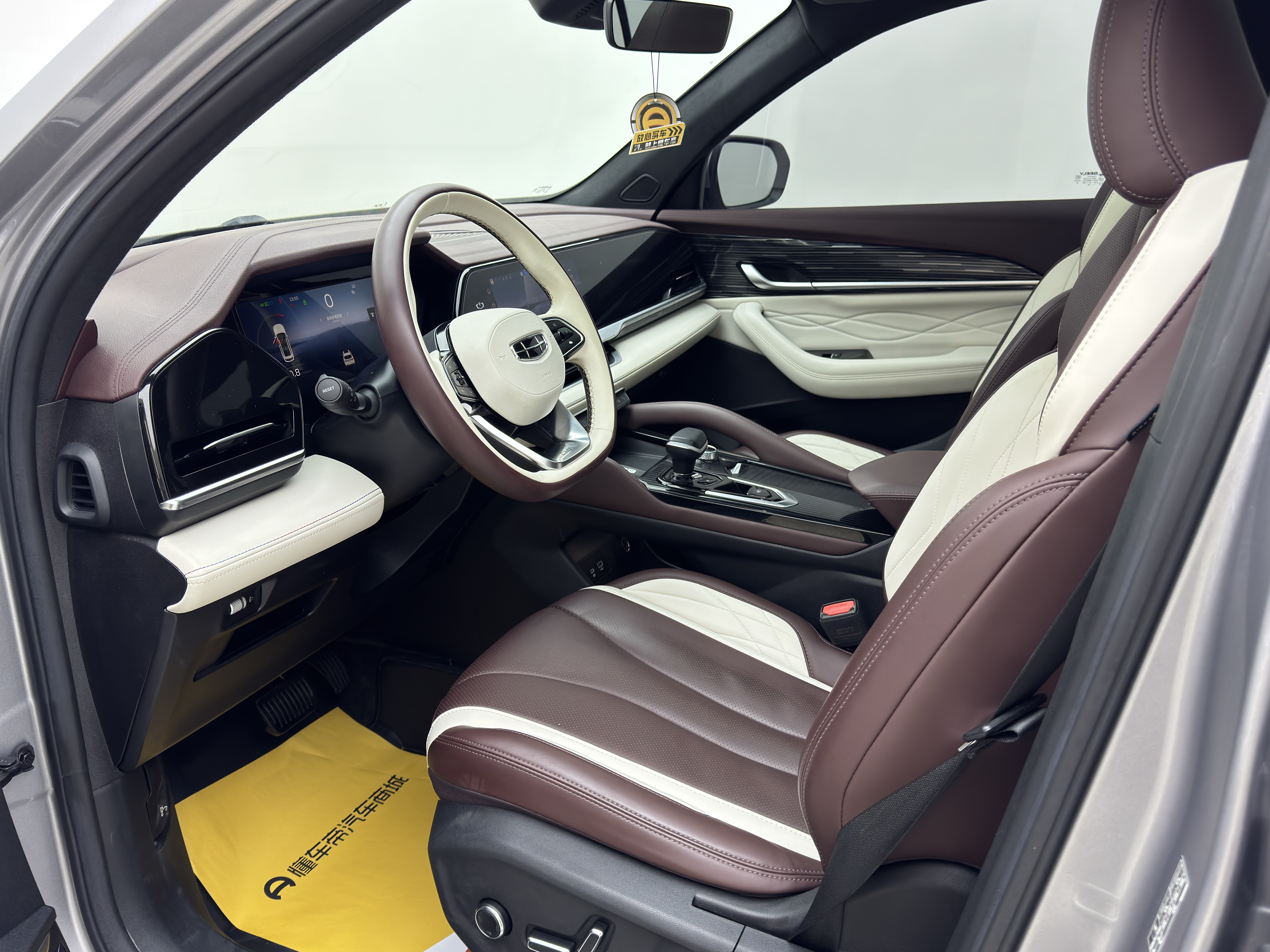 GEELY Monjaro 2023 car image #7