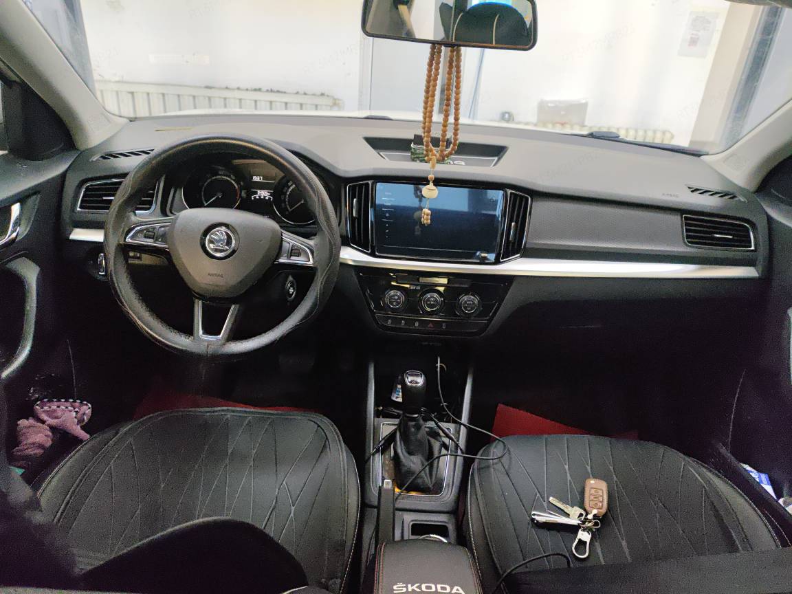 Skoda Kamiq 2021 car image #7