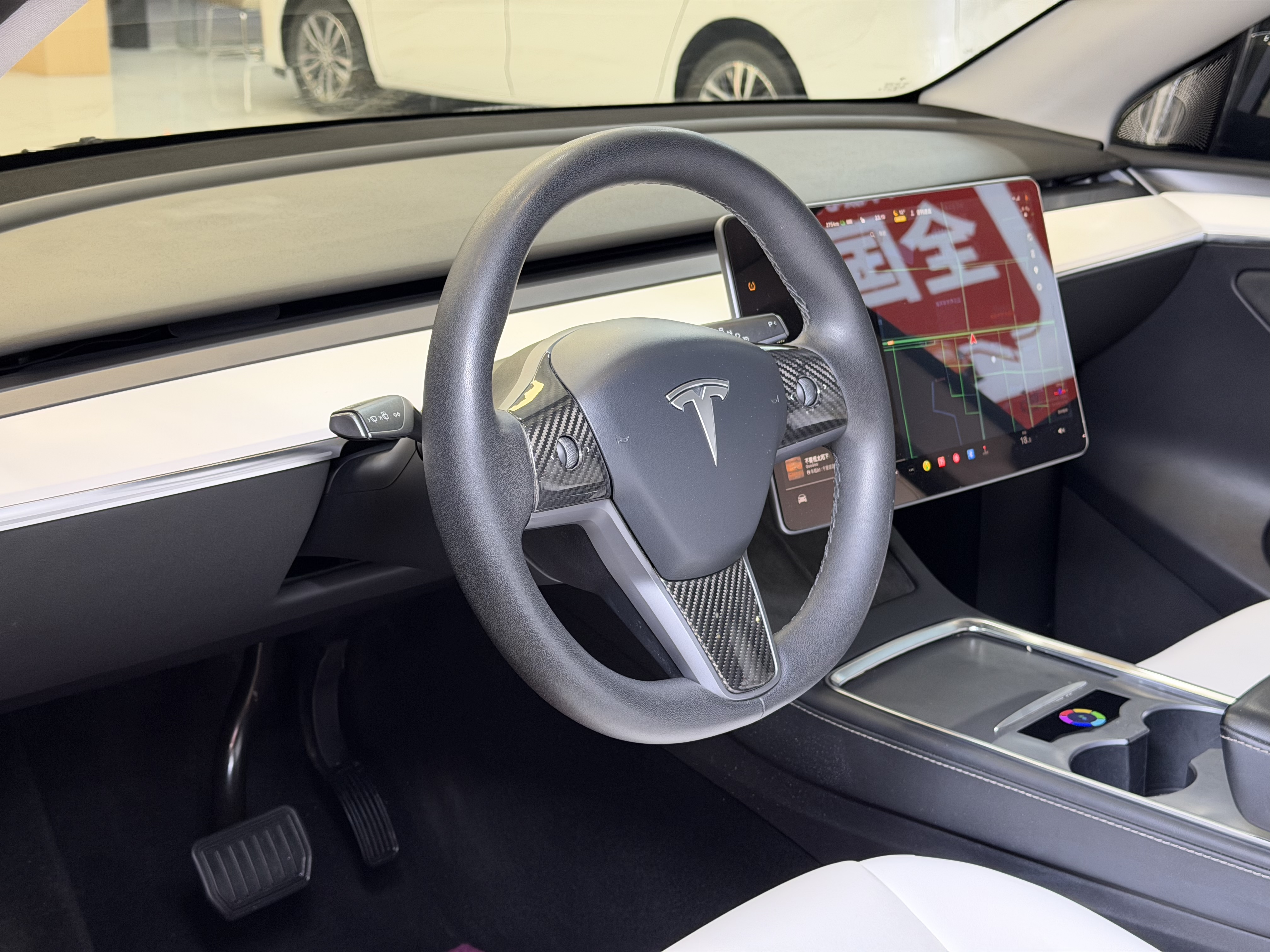 Tesla Model Y 2021 #7 Tesla Model Y 2021 car image #7