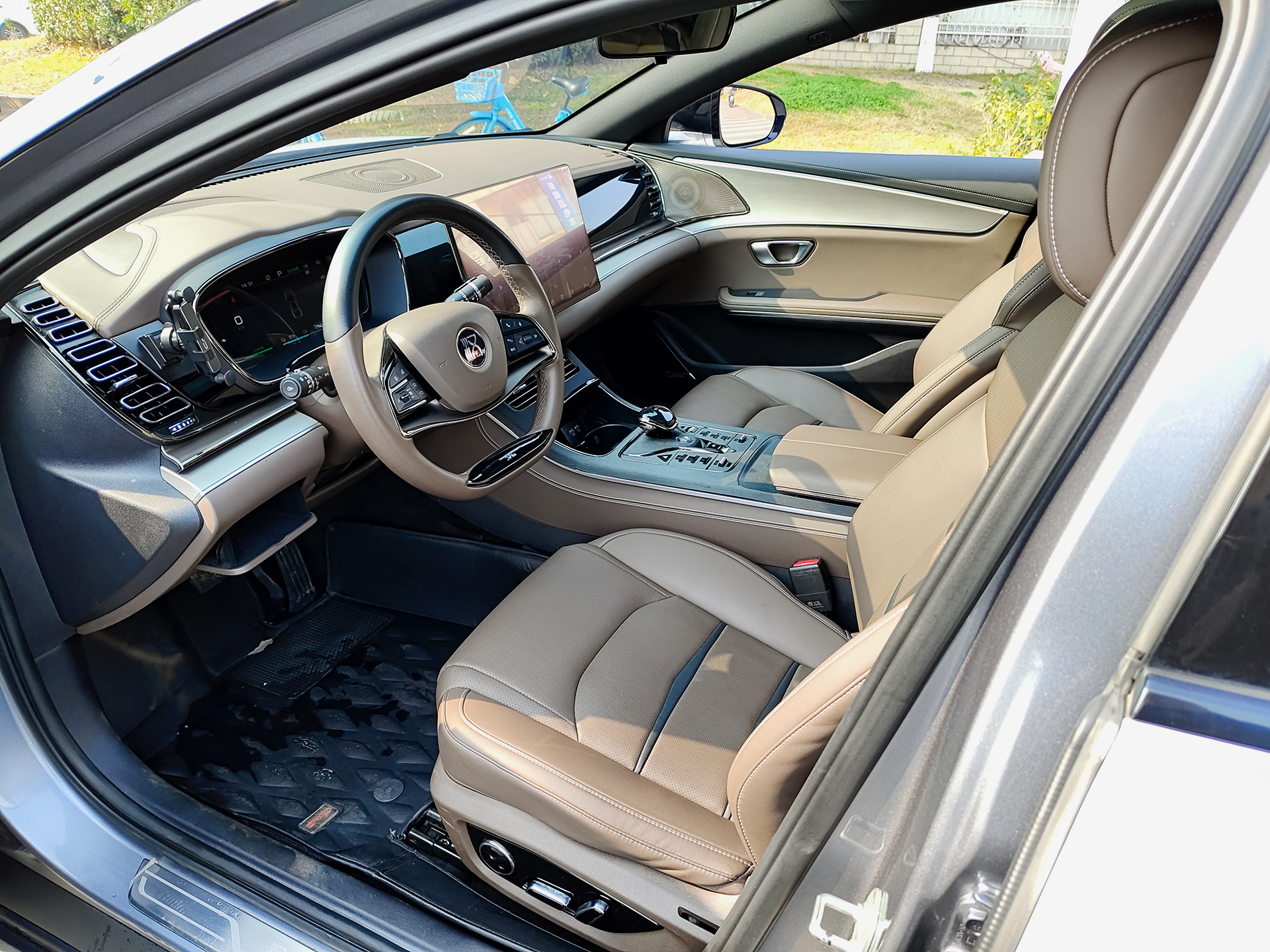 BYD Han 2022 car image #7