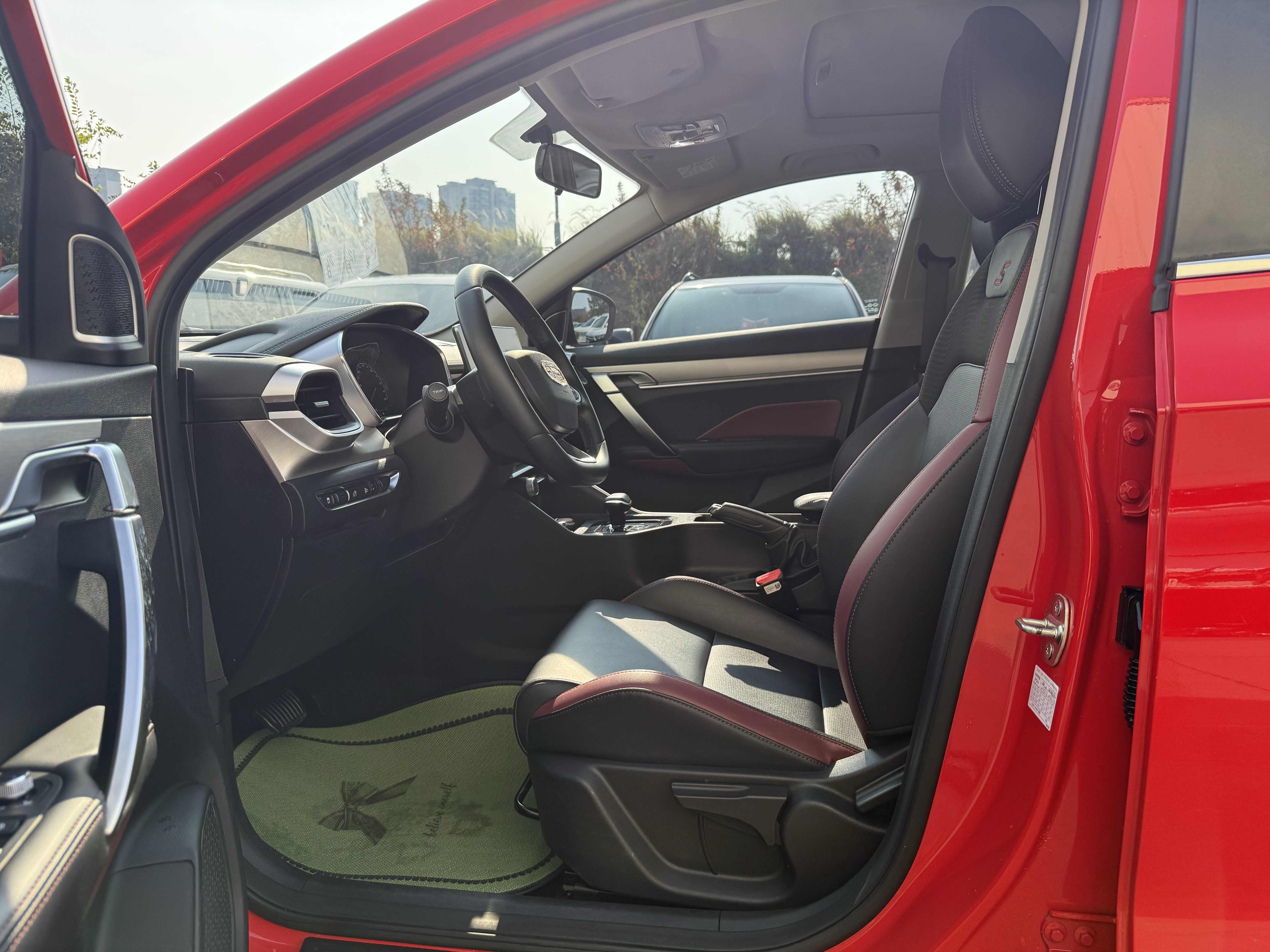 GEELY Coolray 2022 #7 GEELY Coolray 2022 car image #7