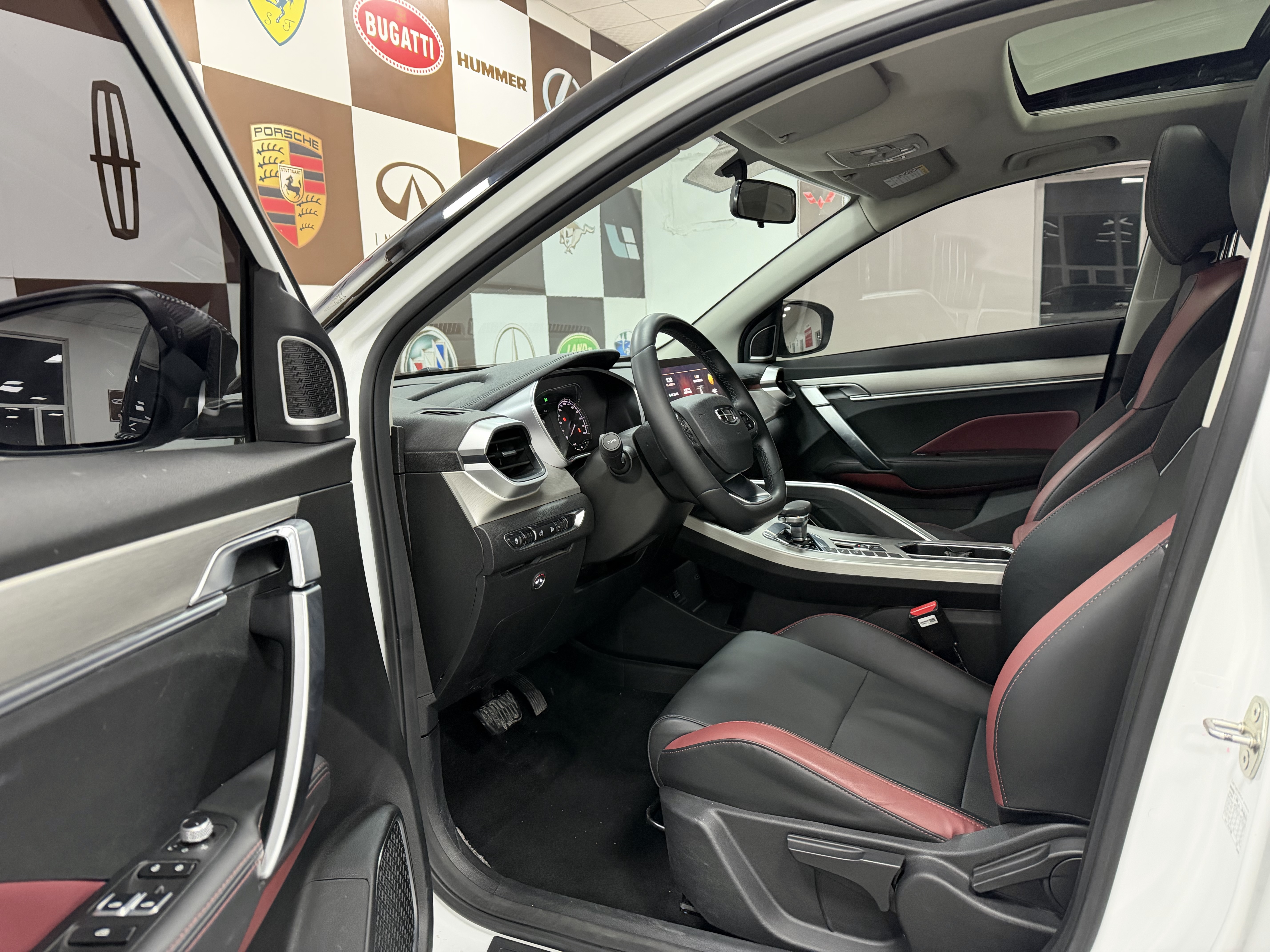 GEELY Coolray 2021 car image #7