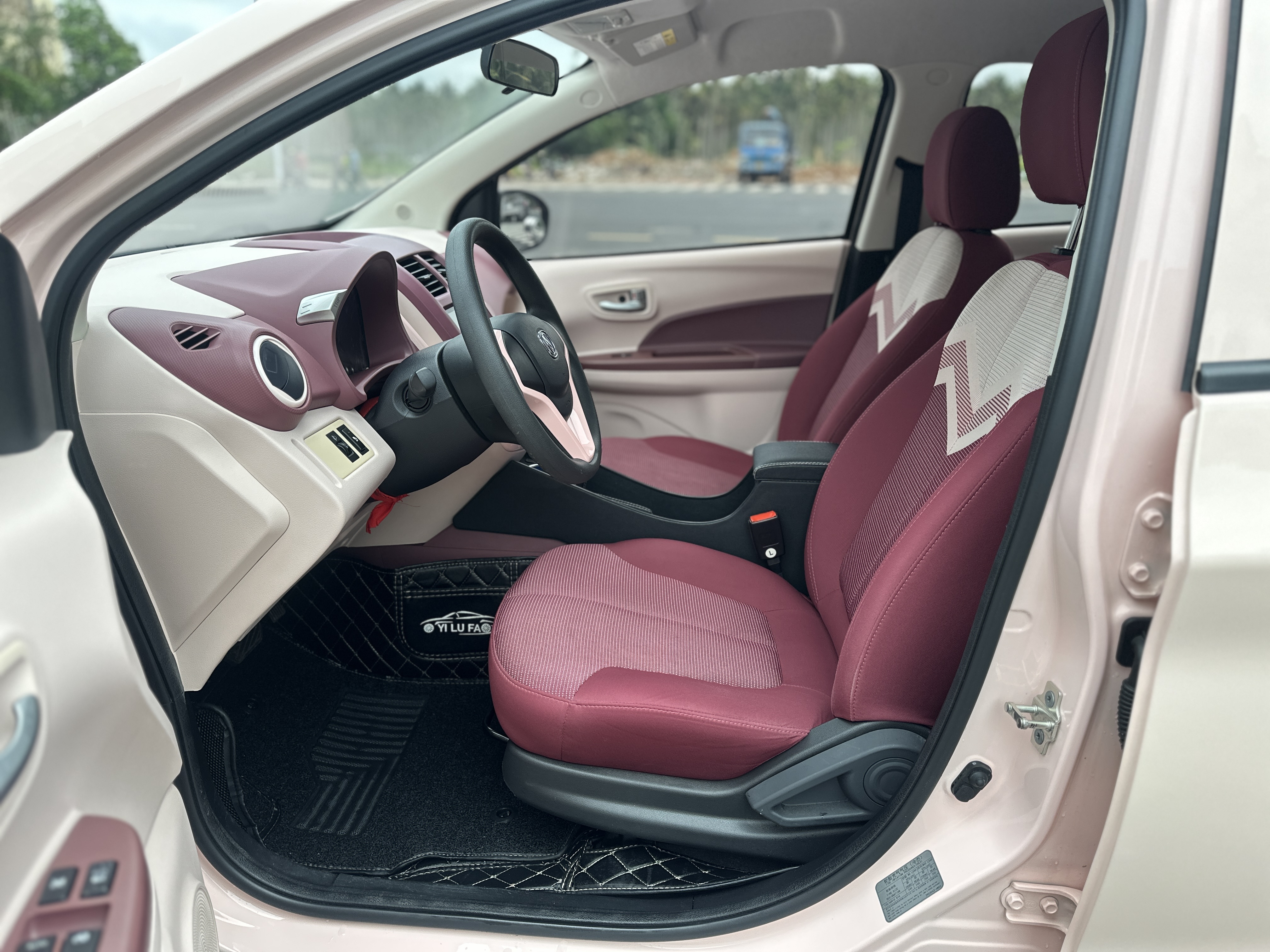 Changan BenBen E-Star 2022 immagine di auto #7