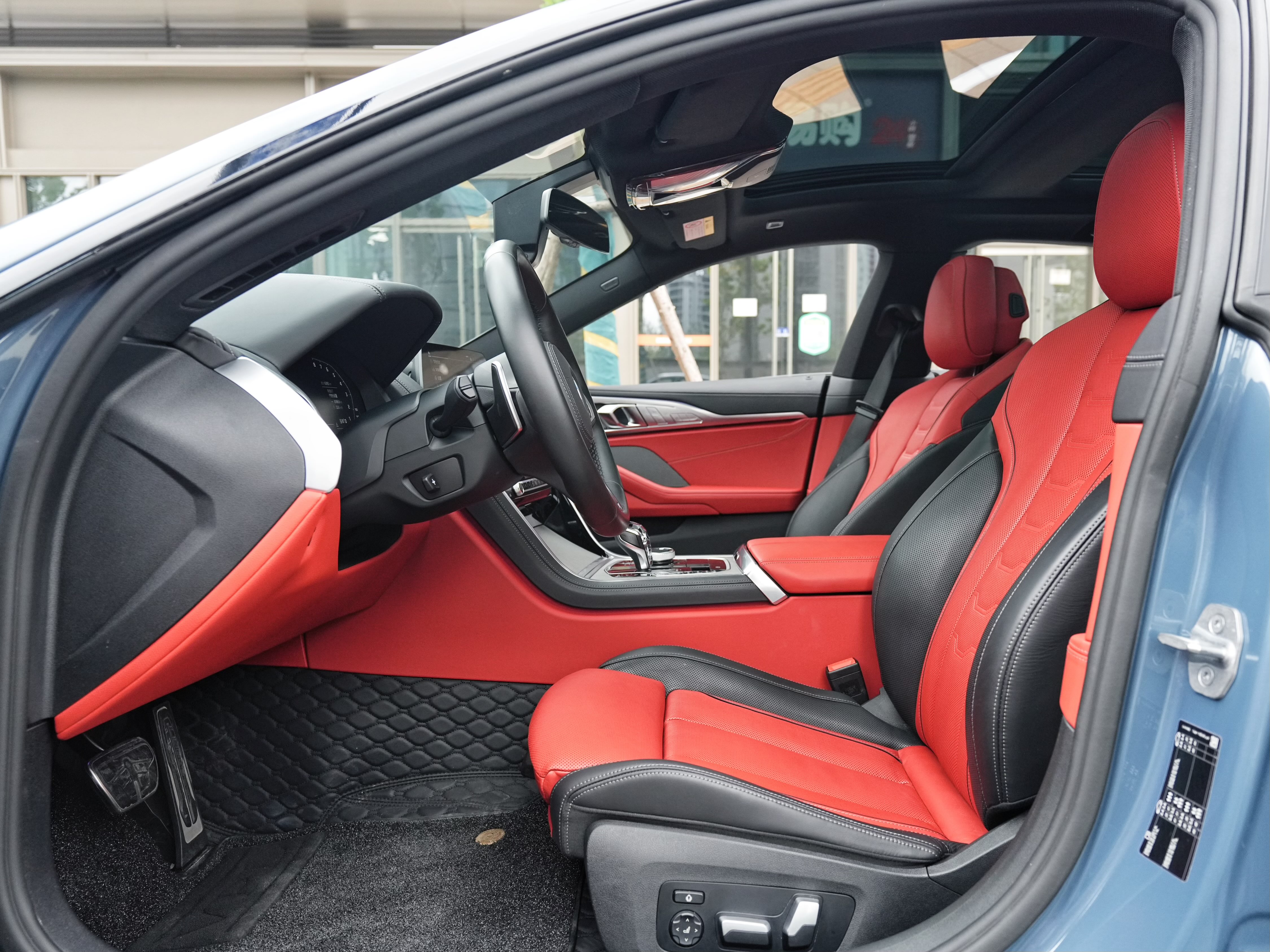 BMW 8 Series 2022 #7 BMW 8 Series 2022 car image #7