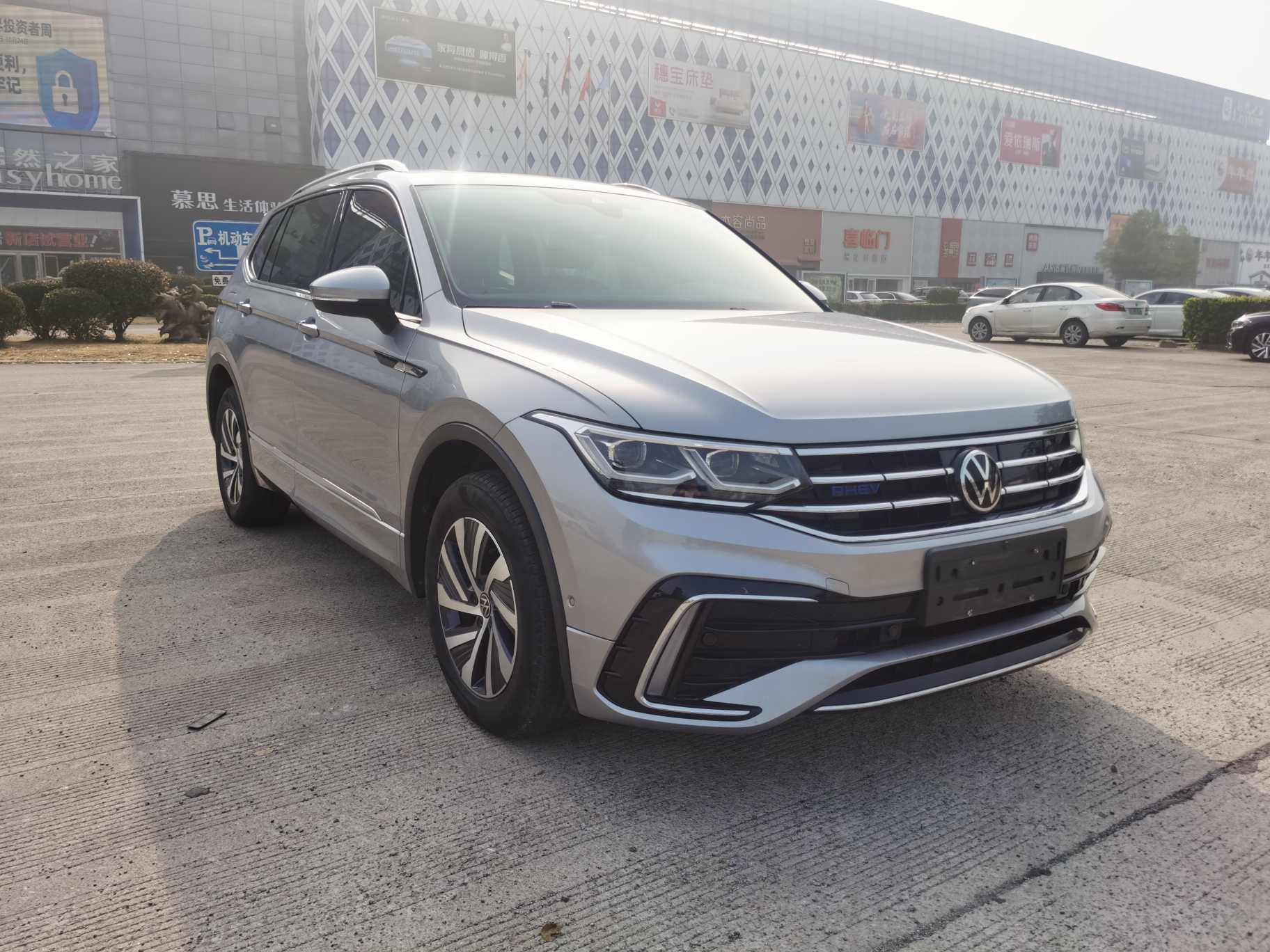 Volkswagen Tiguan L New Energy 2022 изображение автомобиля #7