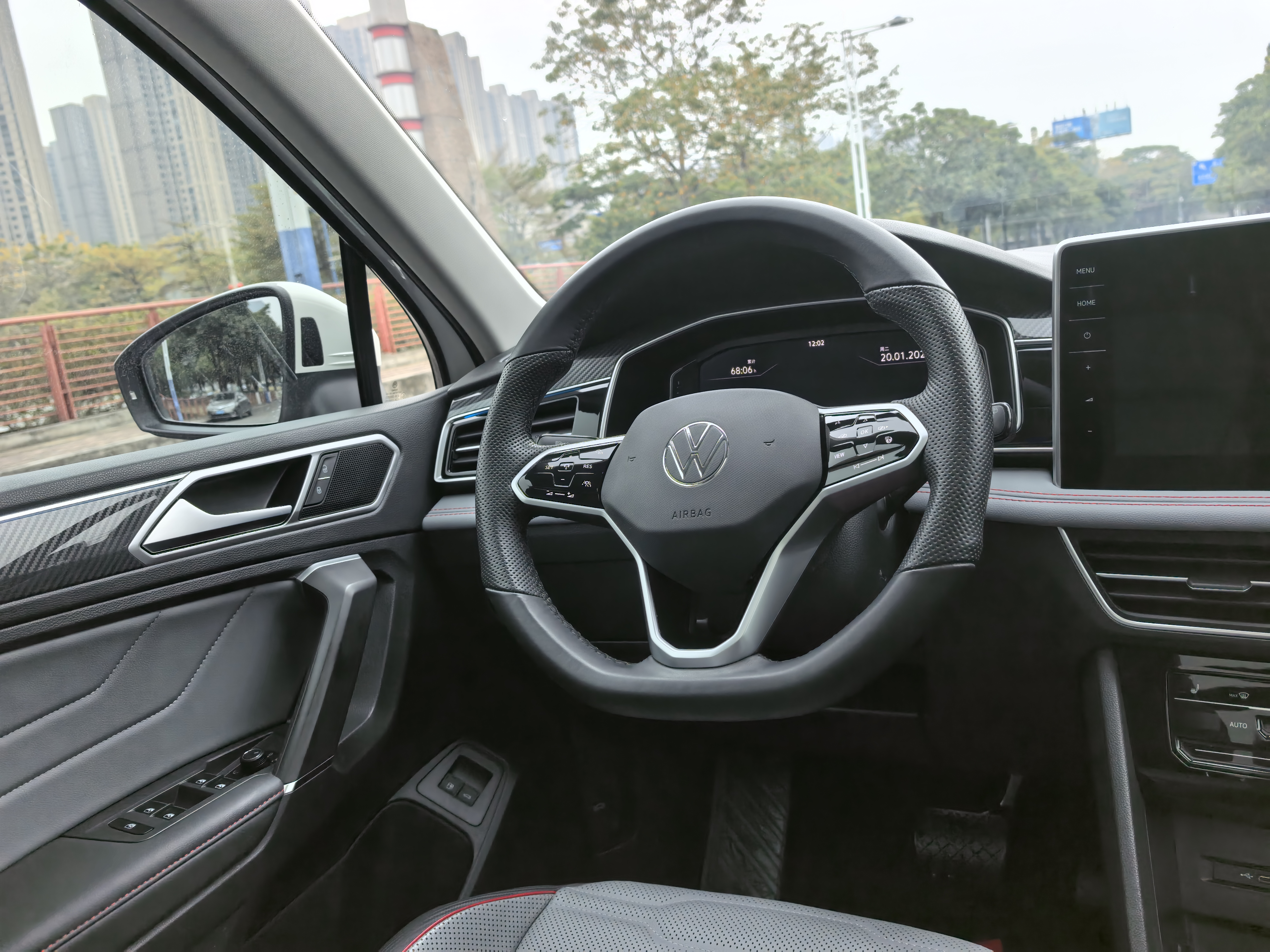 Volkswagen Tiguan L New Energy 2022 صورة سيارة #7