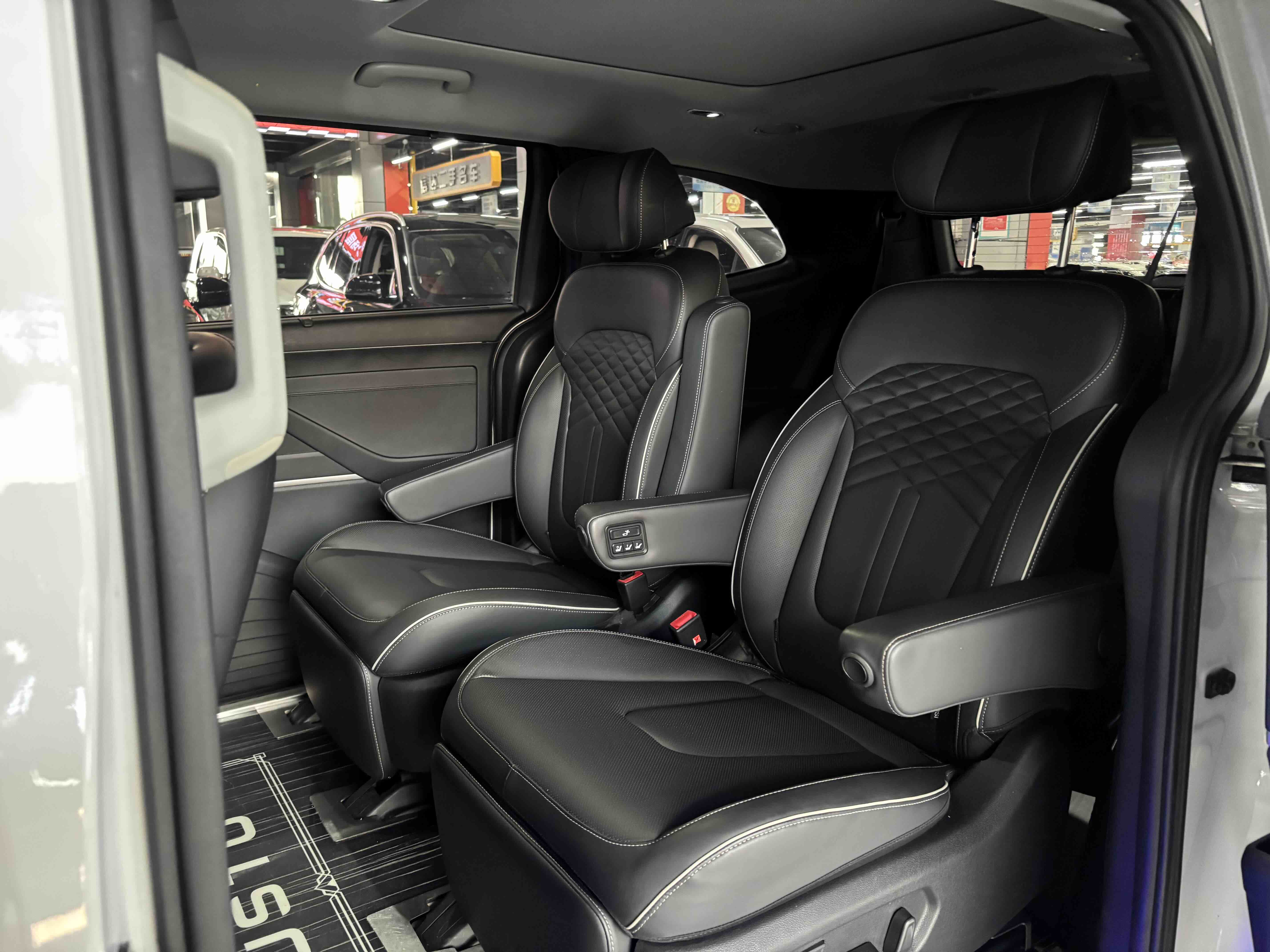 Hyundai Custo 2023 #7 Hyundai Custo 2023 car image #7