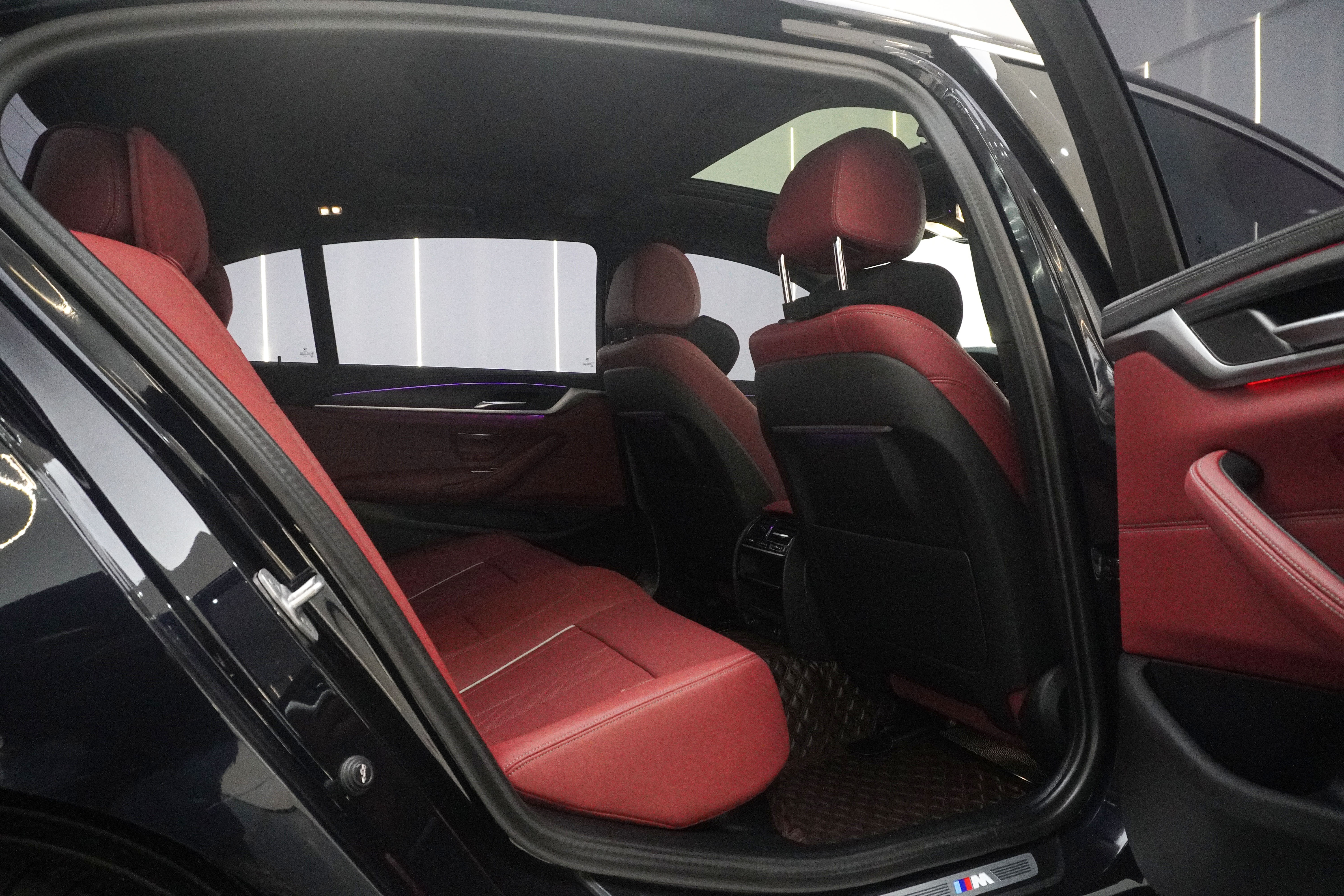 BMW 5 Series 2023 #7 BMW 5 Series 2023 car image #7