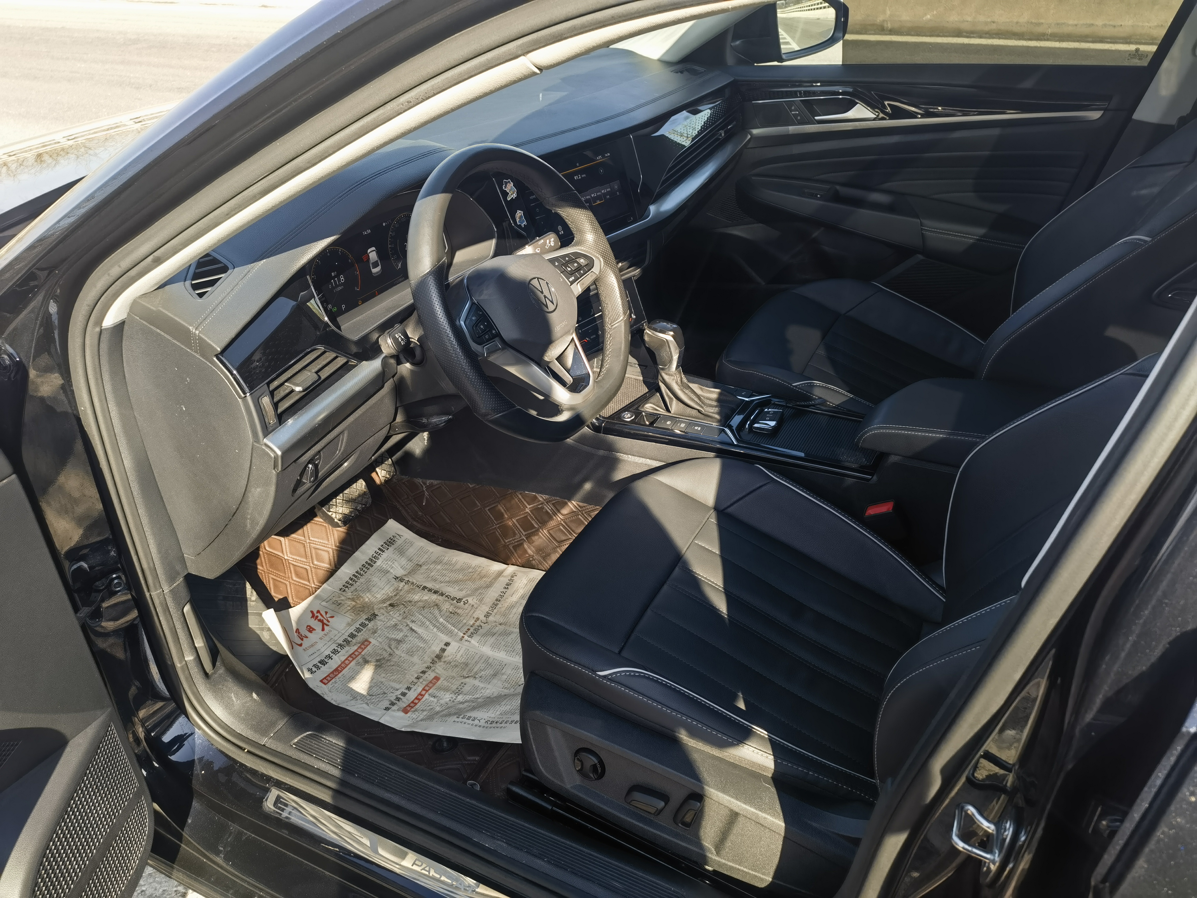 Volkswagen Passat 2022 immagine di auto #7