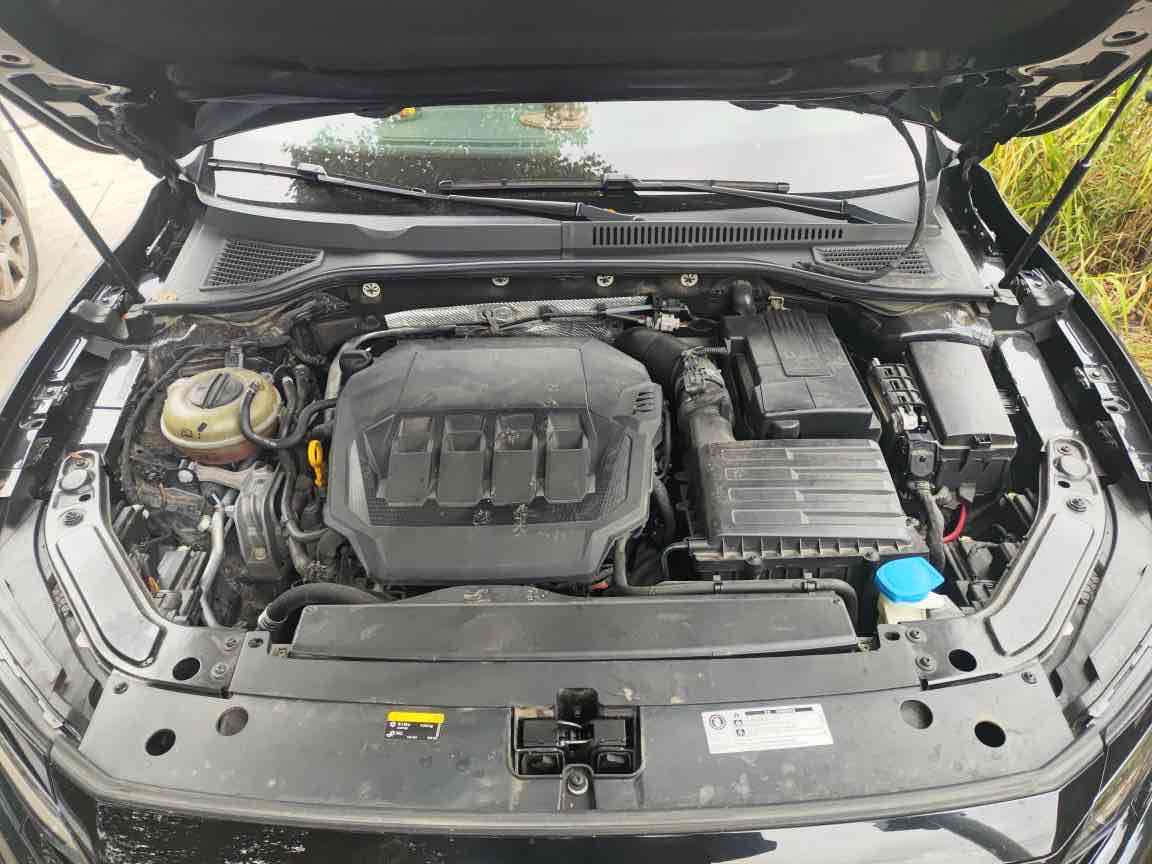 Volkswagen Passat 2022 car image #7