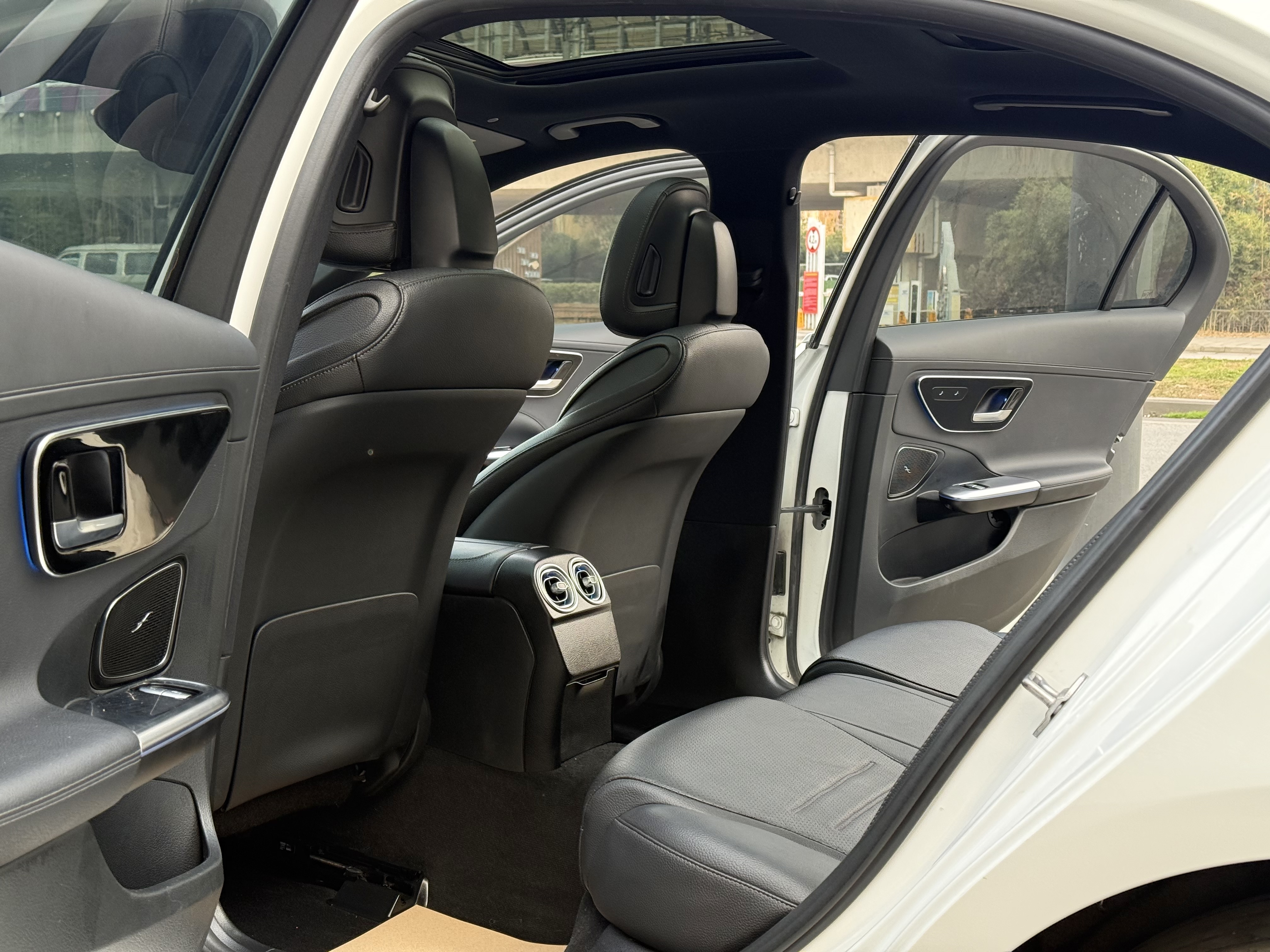 Mercedes-Benz C Class 2021 car image #7