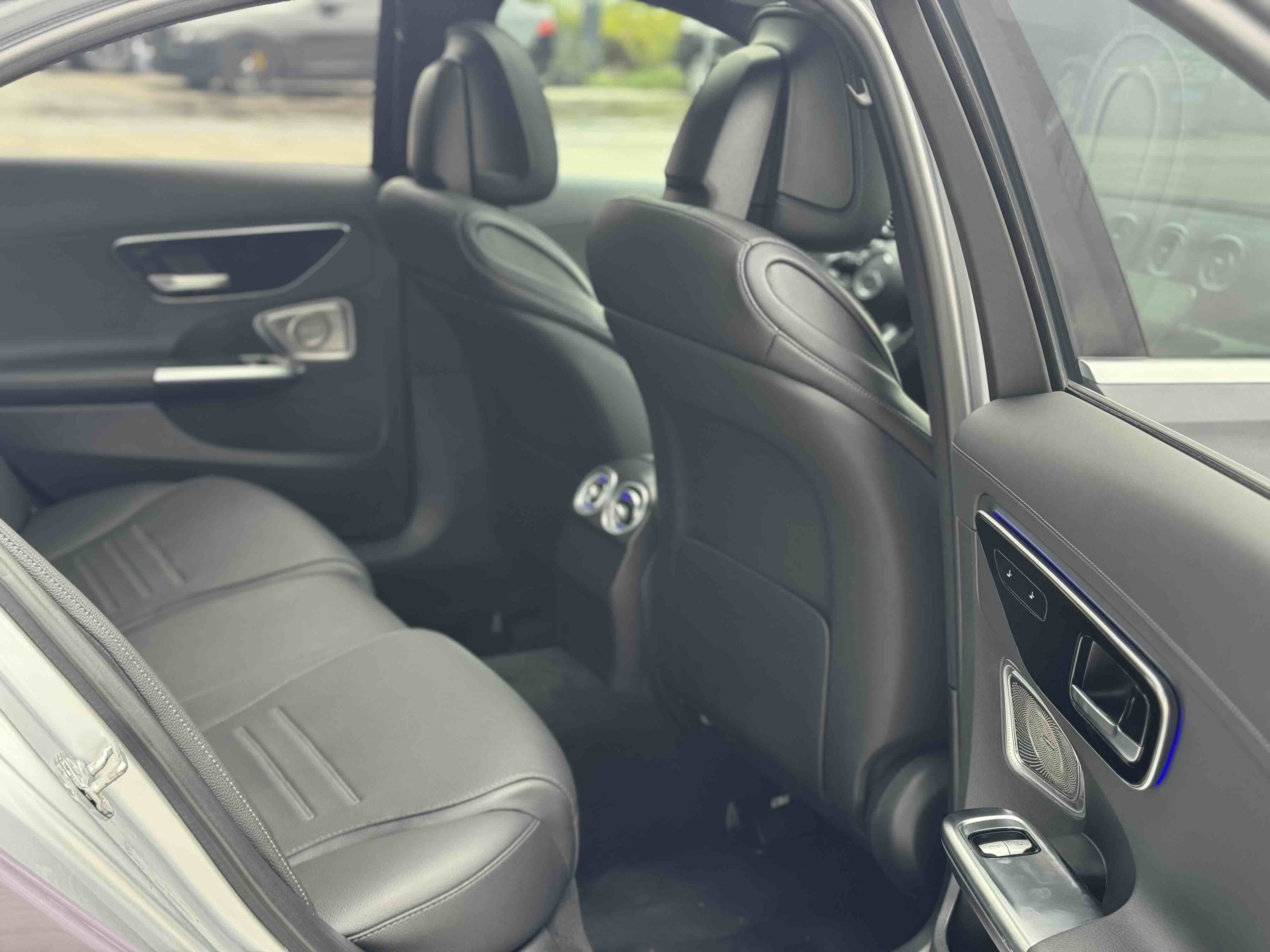 Mercedes-Benz C Class 2022 car image #7