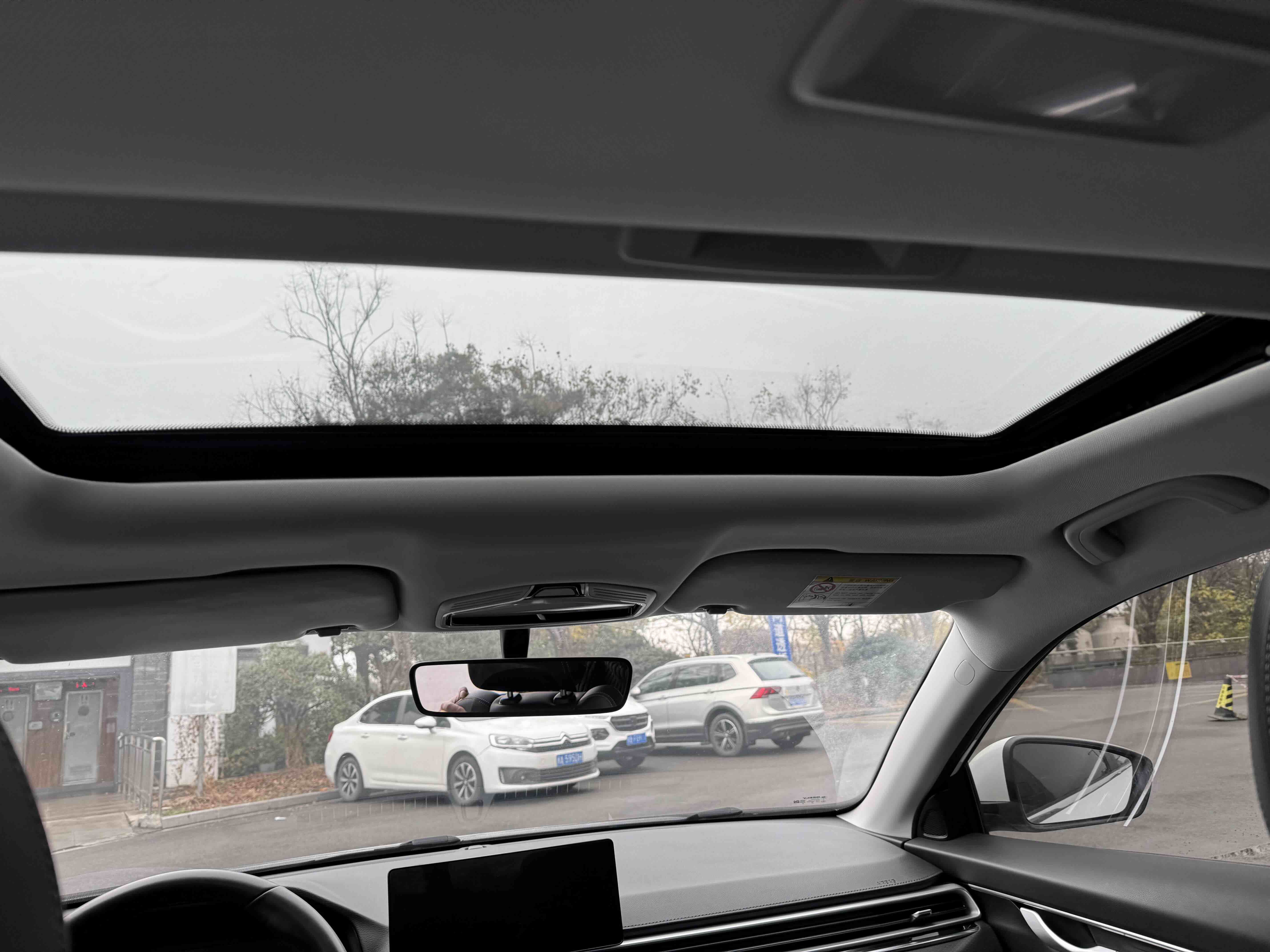 GEELY Emgrand 2023 car image #7
