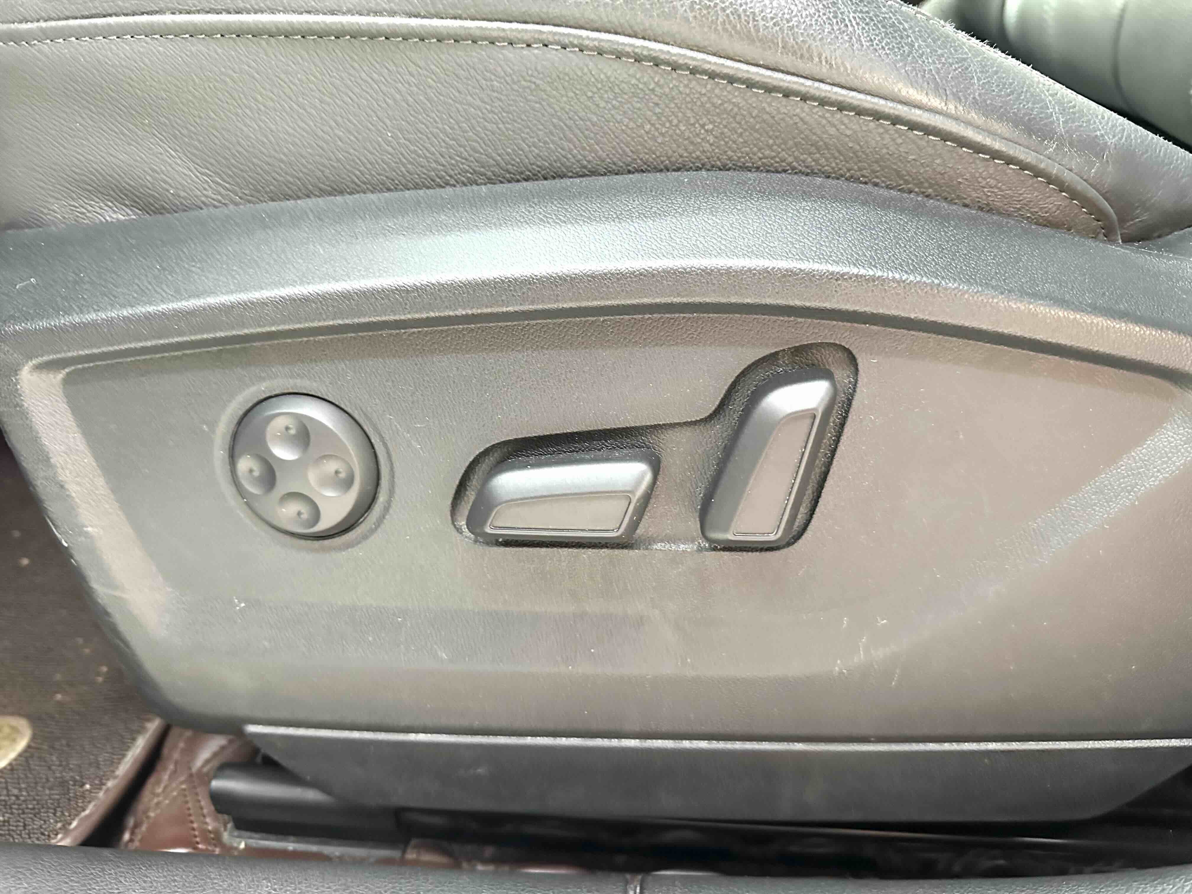 Audi Q2L 2022 #7 Audi Q2L 2022 car image #7