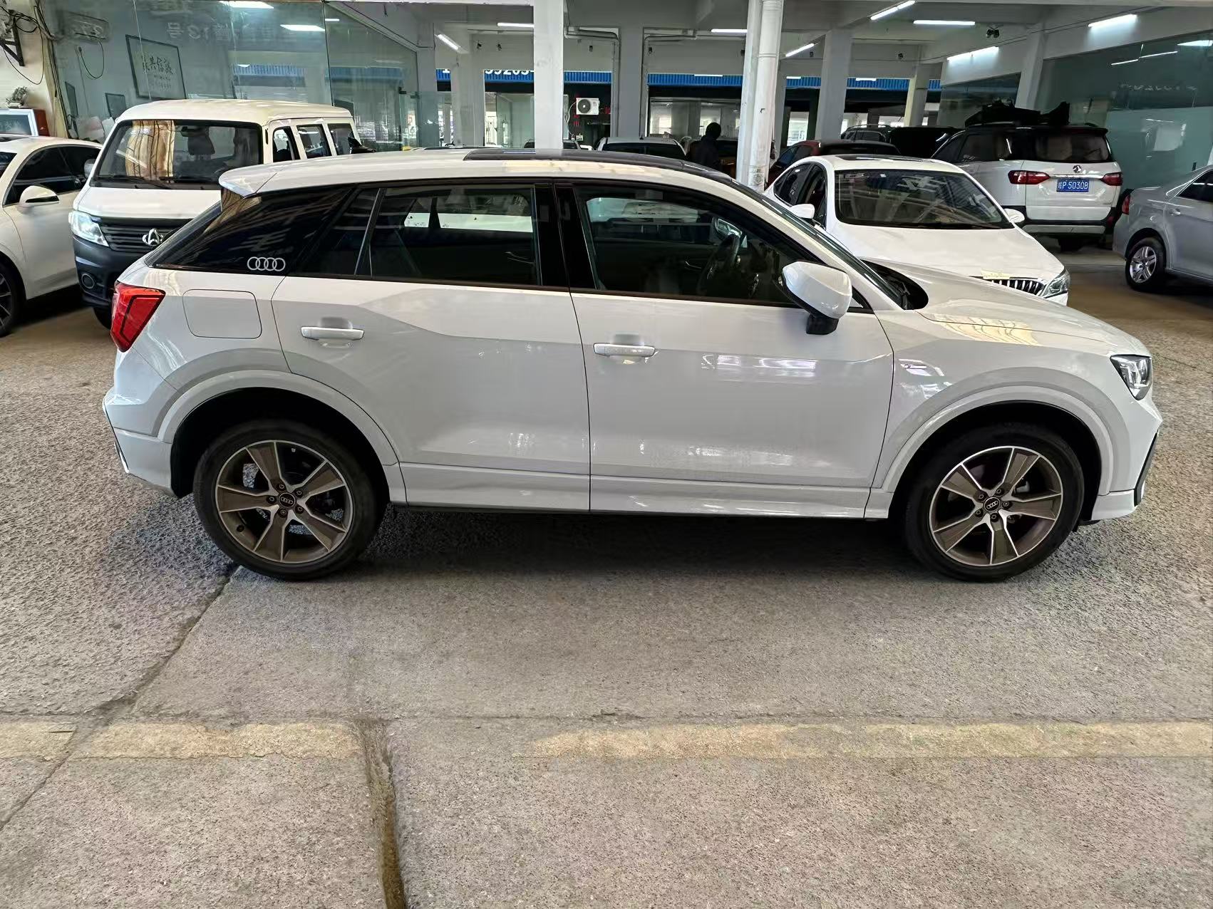 Audi Q2L 2023 imagem de carro #7