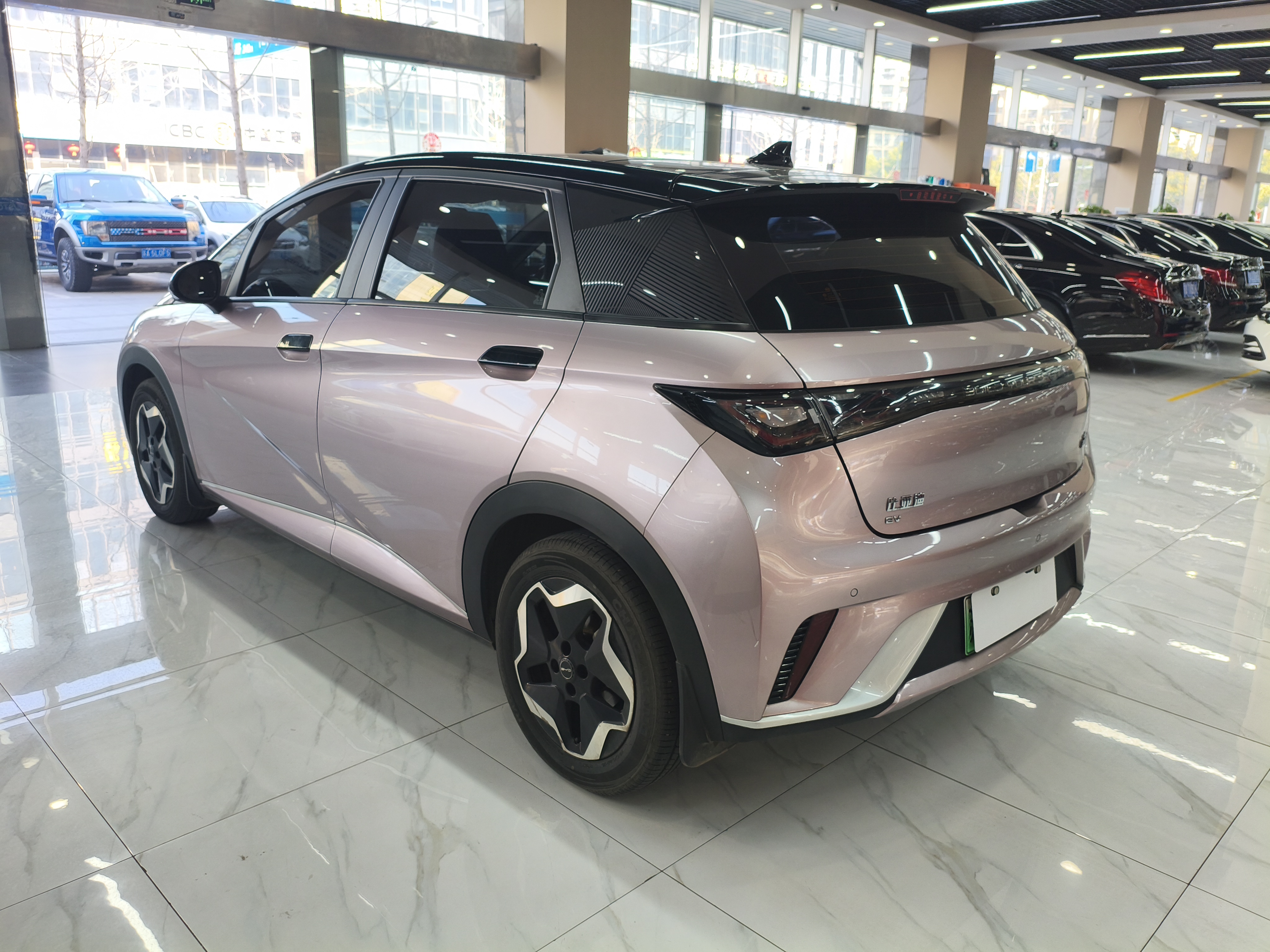 BYD Dolphin 2022 #7 BYD Dolphin 2022 car image #7