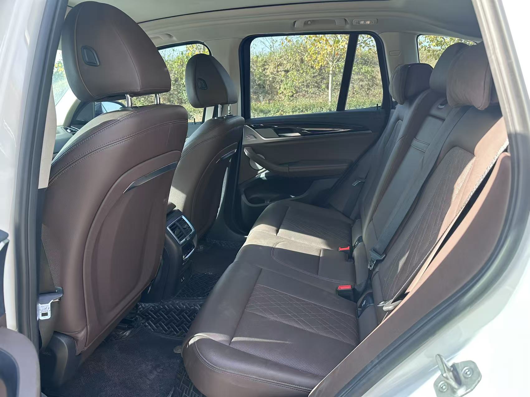 BMW iX3 2022 car image #7