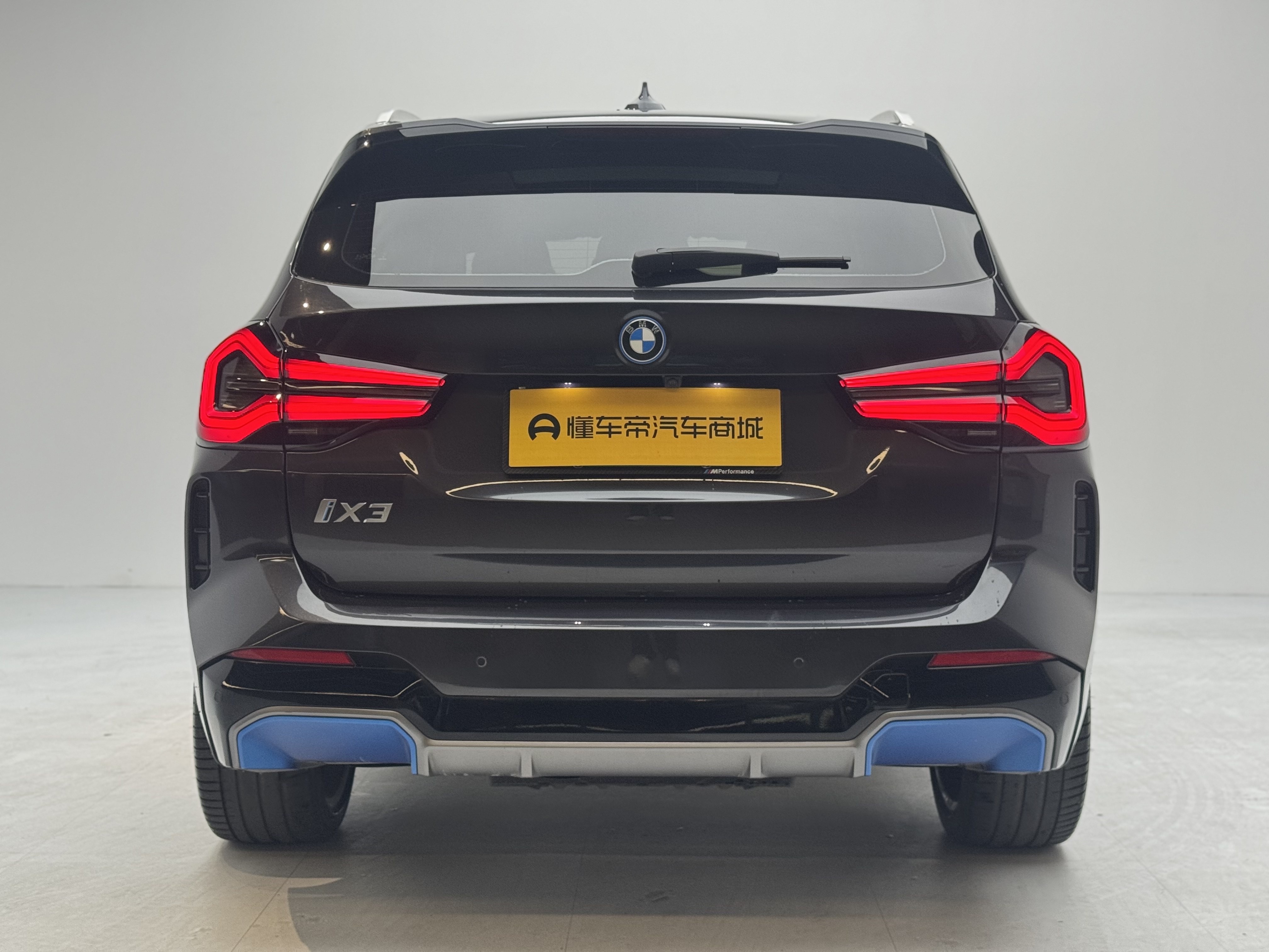 BMW iX3 2022 car image #7