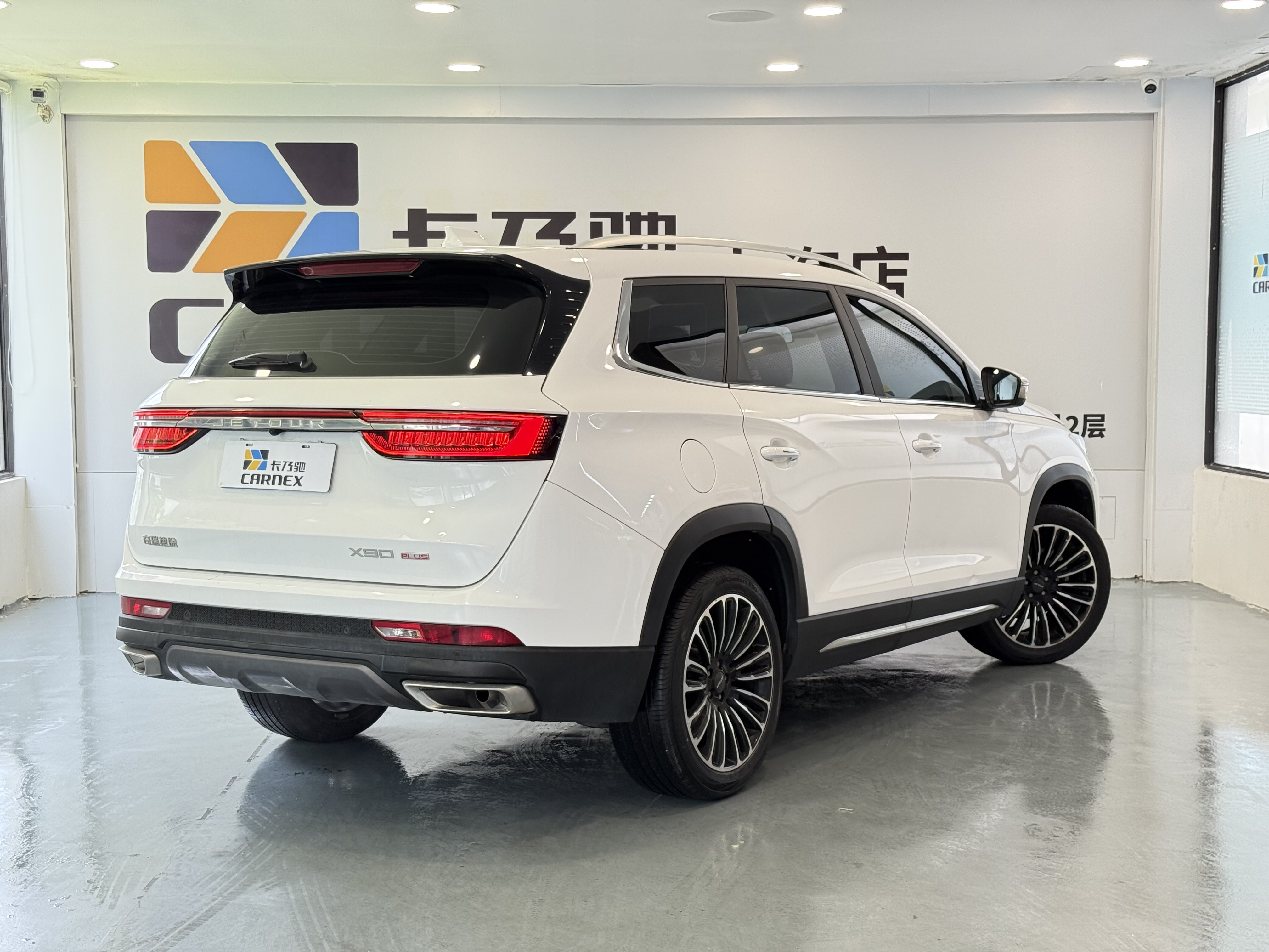 Jetour X90 PLUS 2022 immagine di auto #7